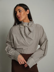 Camicia collo alto riga Moro Haveone CVS-R120;Camicia collo alto riga Moro Haveone CVS-R120 — foto 2;Camicia collo alto riga Moro Haveone CVS-R120 — foto 3;Camicia collo alto riga Moro Haveone CVS-R120 — foto 4;Camicia collo alto riga Moro Haveone CVS-R120 — foto 5;Camicia collo alto riga Moro Haveone CVS-R120 — foto 6
