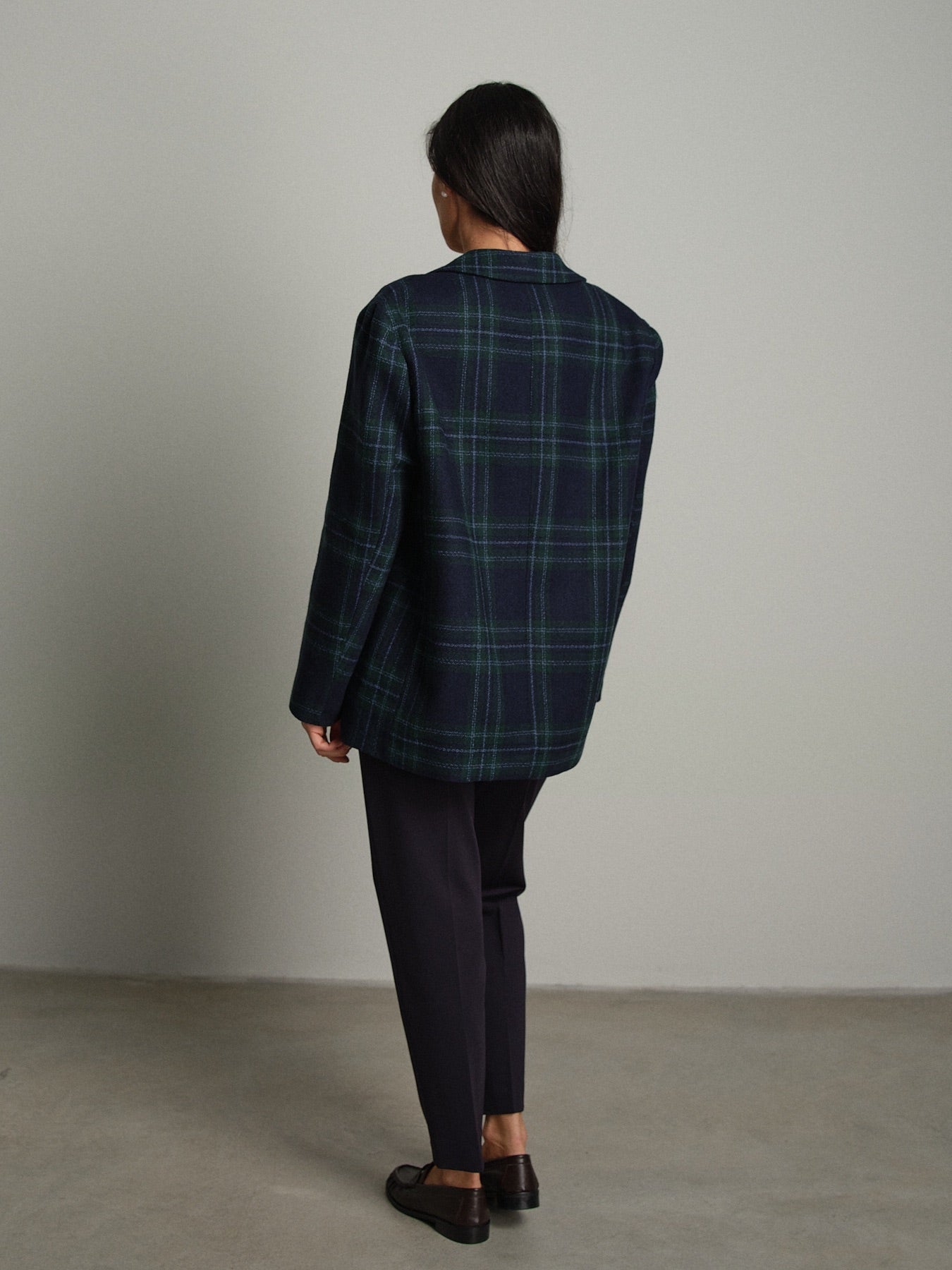 Giacca cappotto quadro Blu-notte Haveone GIA-R094;Giacca cappotto quadro Blu-notte Haveone GIA-R094 — foto 2;Giacca cappotto quadro Blu-notte Haveone GIA-R094 — foto 3;Giacca cappotto quadro Blu-notte Haveone GIA-R094 — foto 4;Giacca cappotto quadro Blu-notte Haveone GIA-R094 — foto 5;Giacca cappotto quadro Blu-notte Haveone GIA-R094 — foto 6