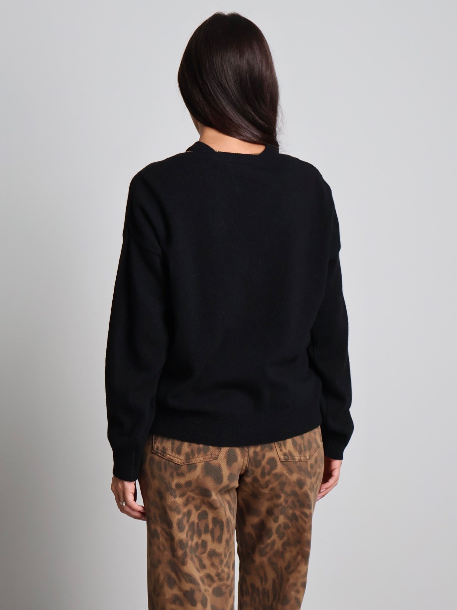 Set top + pullover Nero Haveone HNC-R014;Set top + pullover Nero Haveone HNC-R014 — foto 2;Set top + pullover Nero Haveone HNC-R014 — foto 3;Set top + pullover Nero Haveone HNC-R014 — foto 4