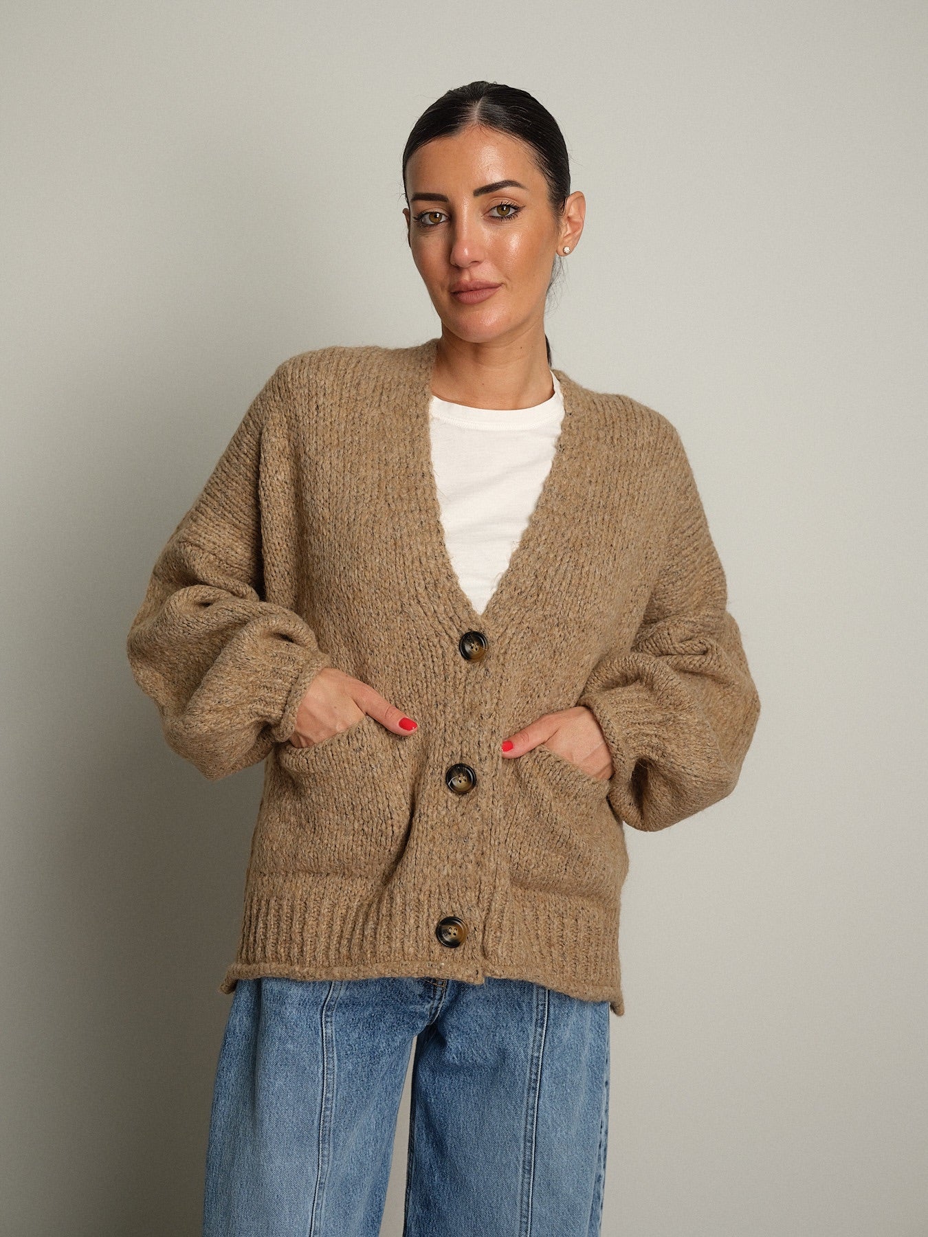 cardigan bestseller Beige haveone JIT-R026;cardigan bestseller Beige haveone JIT-R026 — foto 2;cardigan bestseller Beige haveone JIT-R026 — foto 3;cardigan bestseller Beige haveone JIT-R026 — foto 4;cardigan bestseller Beige haveone JIT-R026 — foto 5;cardigan bestseller Beige haveone JIT-R026 — foto 6;cardigan bestseller Beige haveone JIT-R026 — foto 7;cardigan bestseller Beige haveone JIT-R026 — foto 8;cardigan bestseller Beige haveone JIT-R026 — foto 9