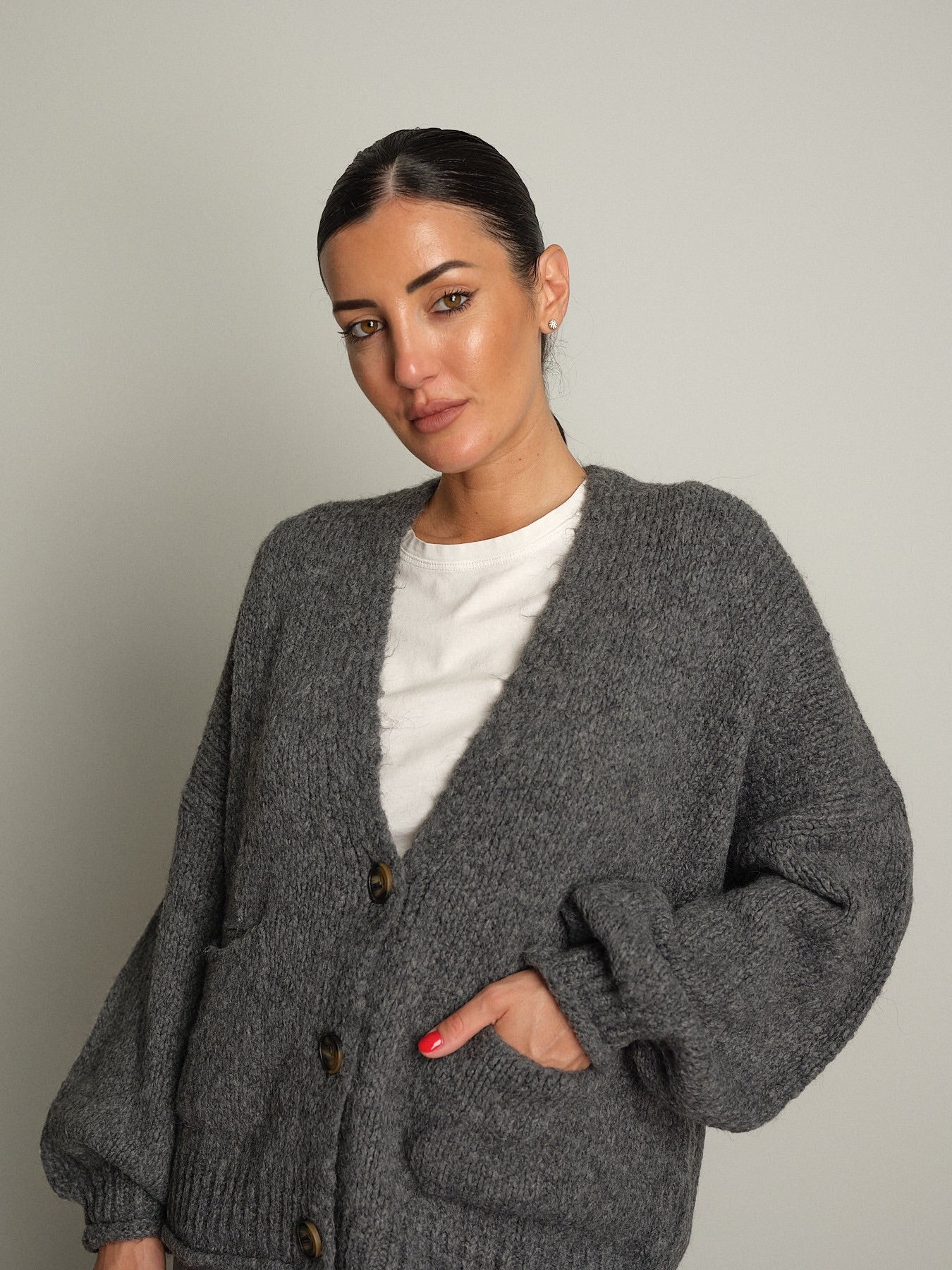 cardigan bestseller Grigio haveone JIT-R026;cardigan bestseller Grigio haveone JIT-R026 — foto 2;cardigan bestseller Grigio haveone JIT-R026 — foto 3;cardigan bestseller Grigio haveone JIT-R026 — foto 4;cardigan bestseller Grigio haveone JIT-R026 — foto 5