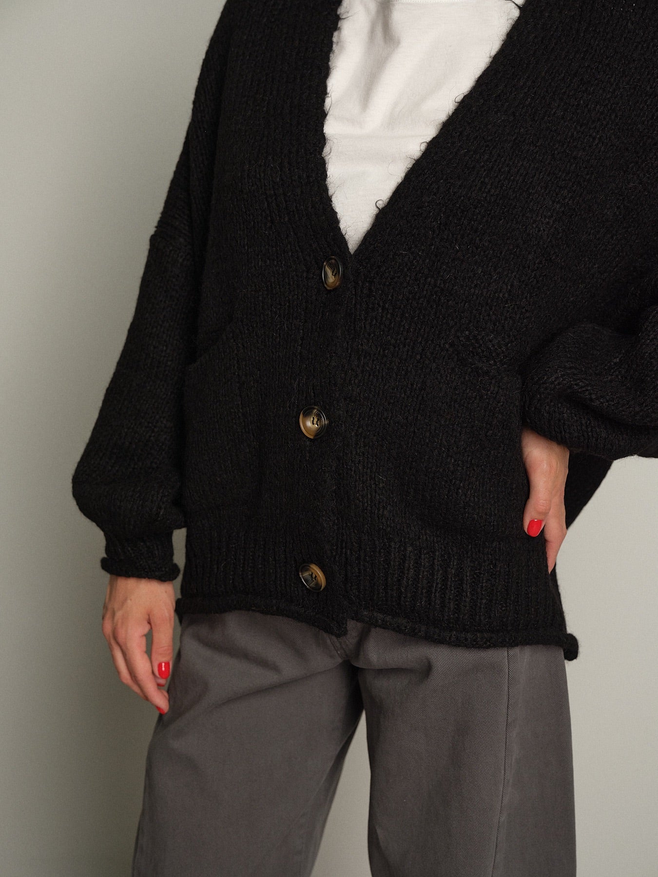 cardigan bestseller Nero haveone JIT-R026;cardigan bestseller Nero haveone JIT-R026 — foto 2;cardigan bestseller Nero haveone JIT-R026 — foto 3;cardigan bestseller Nero haveone JIT-R026 — foto 4;cardigan bestseller Nero haveone JIT-R026 — foto 5;cardigan bestseller Nero haveone JIT-R026 — foto 6;cardigan bestseller Nero haveone JIT-R026 — foto 7;cardigan bestseller Nero haveone JIT-R026 — foto 8;cardigan bestseller Nero haveone JIT-R026 — foto 9