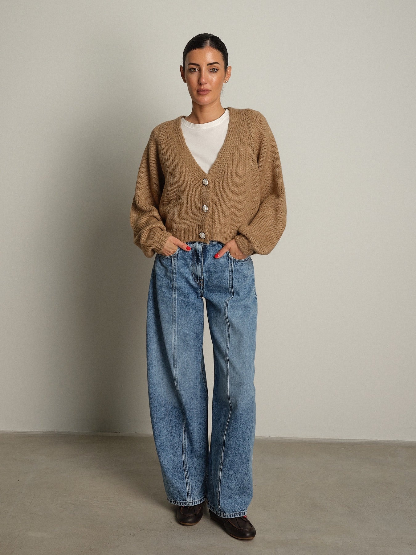 cardigan bottoni gioiello Beige haveone JIT-R027;cardigan bottoni gioiello Beige haveone JIT-R027 — foto 2;cardigan bottoni gioiello Beige haveone JIT-R027 — foto 3;cardigan bottoni gioiello Beige haveone JIT-R027 — foto 4;cardigan bottoni gioiello Beige haveone JIT-R027 — foto 5;cardigan bottoni gioiello Beige haveone JIT-R027 — foto 6;cardigan bottoni gioiello Beige haveone JIT-R027 — foto 7;cardigan bottoni gioiello Beige haveone JIT-R027 — foto 8;cardigan bottoni gioiello Beige haveone JIT-R027 — foto 9