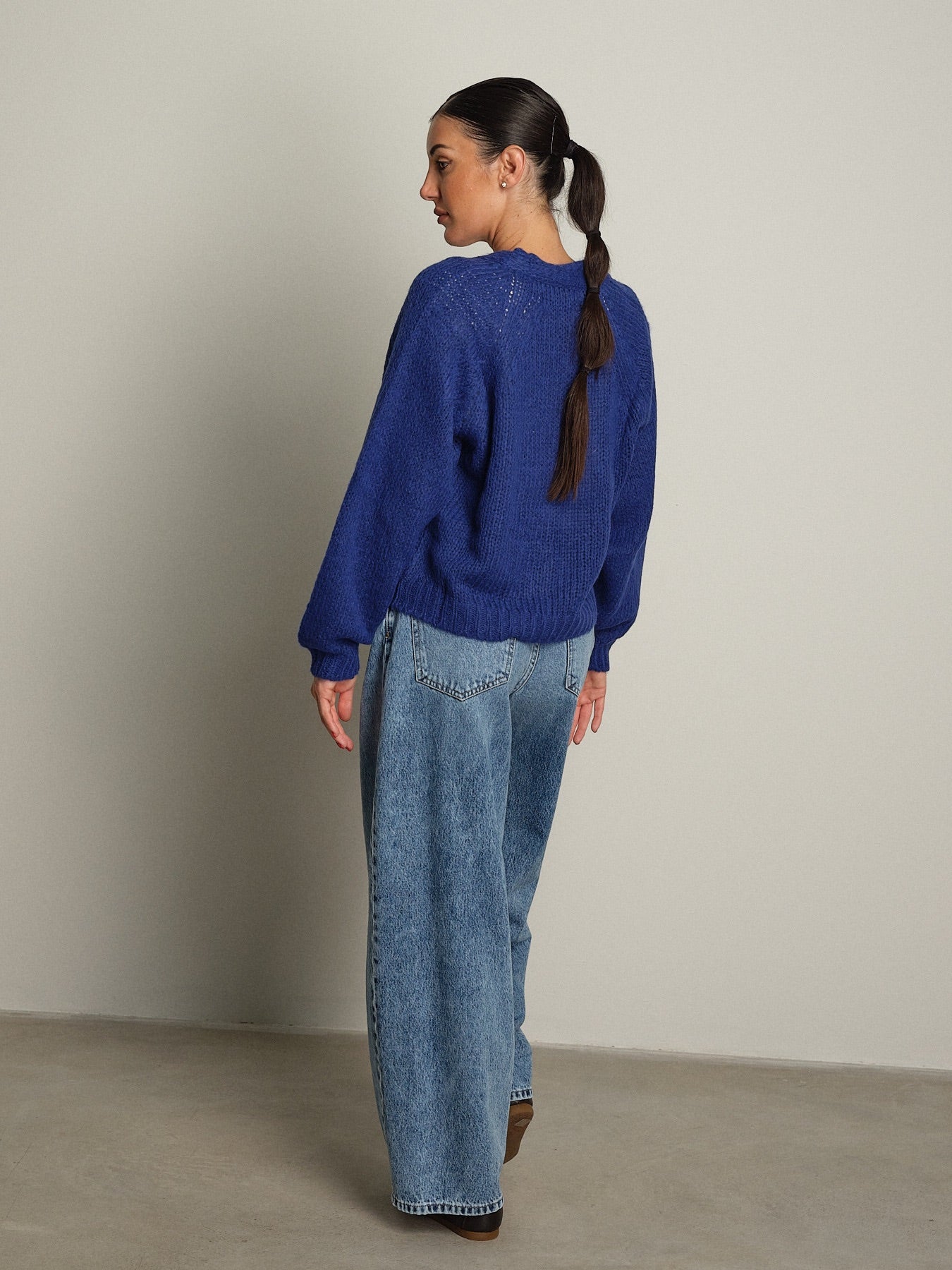cardigan bottoni gioiello Blu haveone JIT-R027;cardigan bottoni gioiello Blu haveone JIT-R027 — foto 2;cardigan bottoni gioiello Blu haveone JIT-R027 — foto 3;cardigan bottoni gioiello Blu haveone JIT-R027 — foto 4;cardigan bottoni gioiello Blu haveone JIT-R027 — foto 5;cardigan bottoni gioiello Blu haveone JIT-R027 — foto 6;cardigan bottoni gioiello Blu haveone JIT-R027 — foto 7;cardigan bottoni gioiello Blu haveone JIT-R027 — foto 8