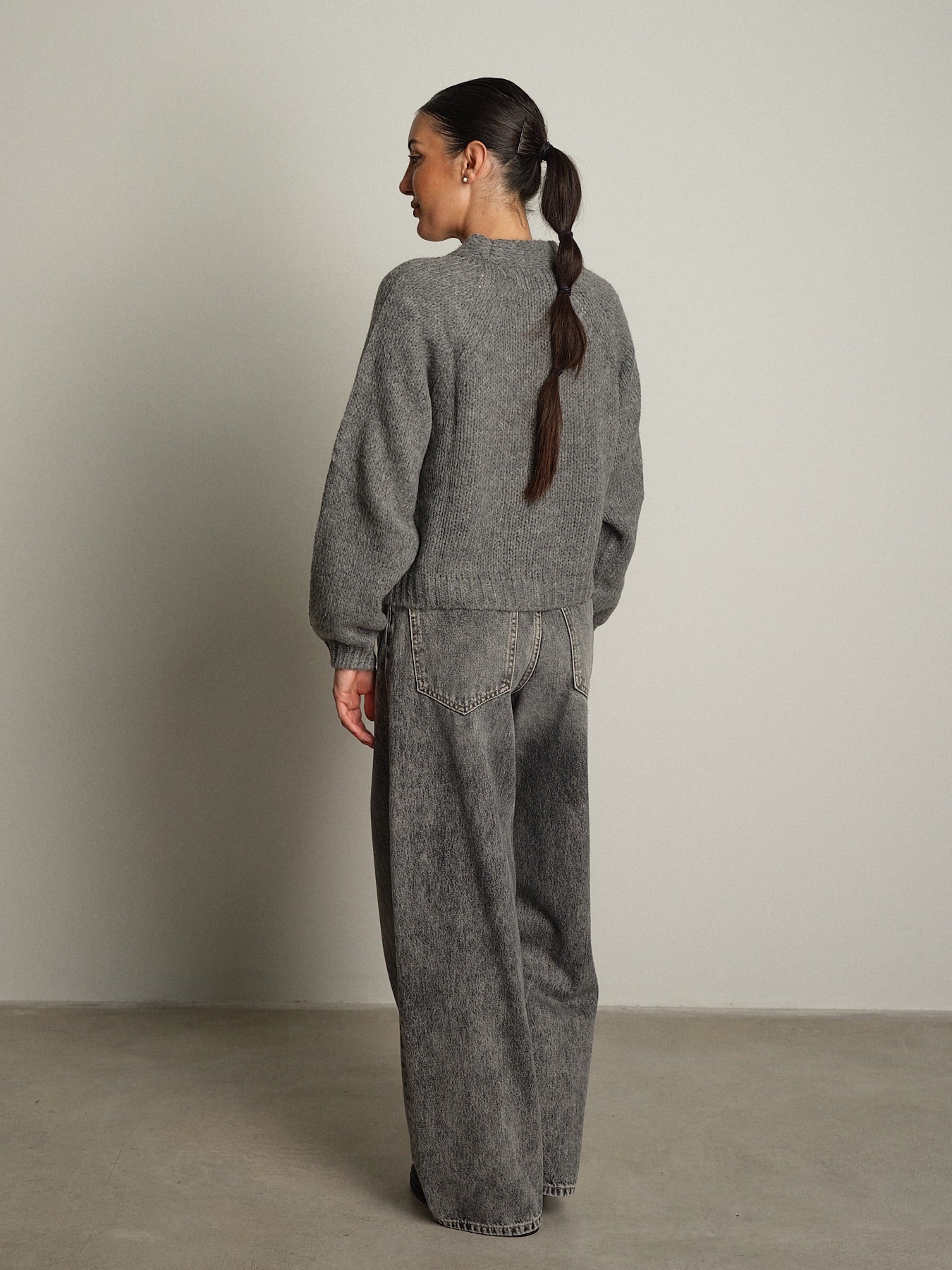 cardigan bottoni gioiello Grigio-perla haveone JIT-R027;cardigan bottoni gioiello Grigio-perla haveone JIT-R027 — foto 2;cardigan bottoni gioiello Grigio-perla haveone JIT-R027 — foto 3;cardigan bottoni gioiello Grigio-perla haveone JIT-R027 — foto 4;cardigan bottoni gioiello Grigio-perla haveone JIT-R027 — foto 5;cardigan bottoni gioiello Grigio-perla haveone JIT-R027 — foto 6;cardigan bottoni gioiello Grigio-perla haveone JIT-R027 — foto 7;cardigan bottoni gioiello Grigio-perla haveone JIT-R027 — foto 8