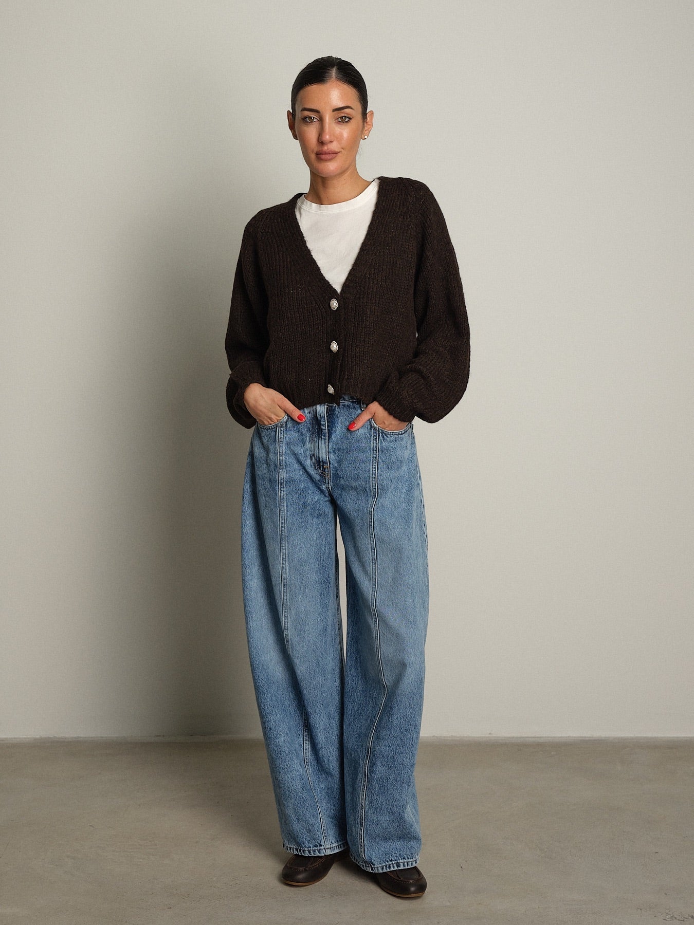 cardigan bottoni gioiello Moka haveone JIT-R027;cardigan bottoni gioiello Moka haveone JIT-R027 — foto 2;cardigan bottoni gioiello Moka haveone JIT-R027 — foto 3;cardigan bottoni gioiello Moka haveone JIT-R027 — foto 4;cardigan bottoni gioiello Moka haveone JIT-R027 — foto 5;cardigan bottoni gioiello Moka haveone JIT-R027 — foto 6;cardigan bottoni gioiello Moka haveone JIT-R027 — foto 7