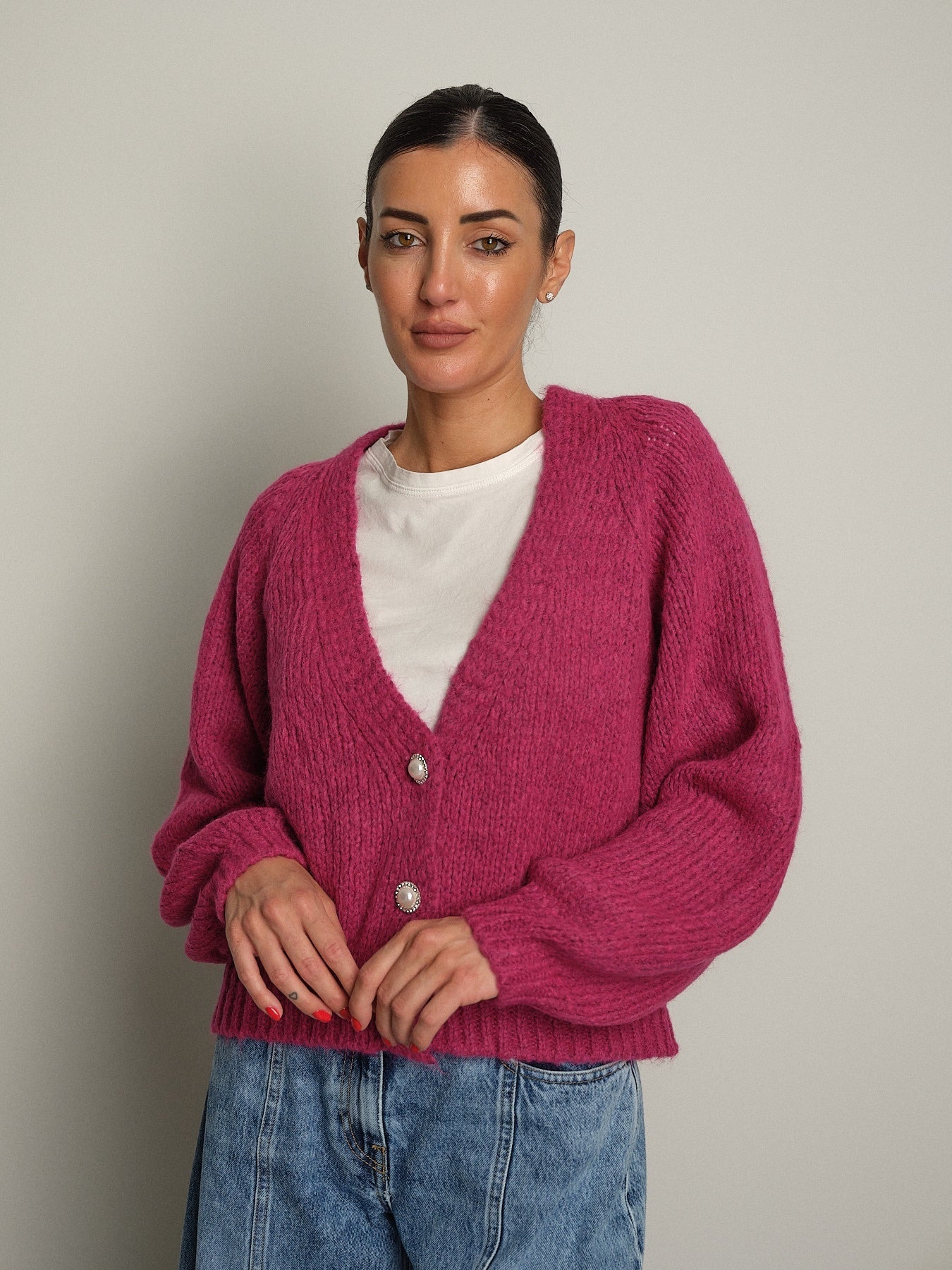 cardigan bottoni gioiello Vinaccia haveone JIT-R027;cardigan bottoni gioiello Vinaccia haveone JIT-R027 — foto 2;cardigan bottoni gioiello Vinaccia haveone JIT-R027 — foto 3;cardigan bottoni gioiello Vinaccia haveone JIT-R027 — foto 4;cardigan bottoni gioiello Vinaccia haveone JIT-R027 — foto 5;cardigan bottoni gioiello Vinaccia haveone JIT-R027 — foto 6;cardigan bottoni gioiello Vinaccia haveone JIT-R027 — foto 7