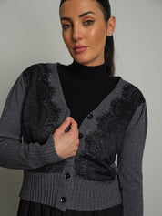 Cardigan ricamo pizzo Antracite Haveone JPH-R108;Cardigan ricamo pizzo Antracite Haveone JPH-R108 — foto 2;Cardigan ricamo pizzo Antracite Haveone JPH-R108 — foto 3;Cardigan ricamo pizzo Antracite Haveone JPH-R108 — foto 4