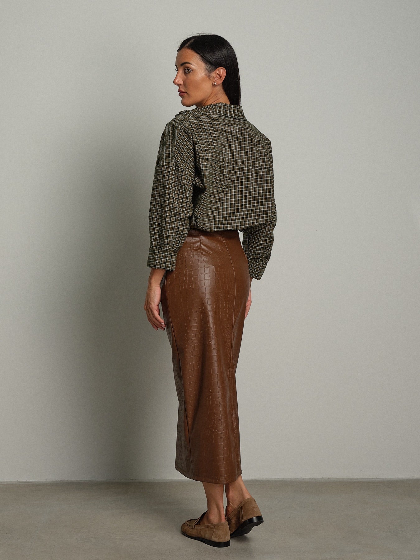 Gonna midi ecopelle cocco Moro Haveone JVS-R065;Gonna midi ecopelle cocco Moro Haveone JVS-R065 — foto 2;Gonna midi ecopelle cocco Moro Haveone JVS-R065 — foto 3;Gonna midi ecopelle cocco Moro Haveone JVS-R065 — foto 4;Gonna midi ecopelle cocco Moro Haveone JVS-R065 — foto 5