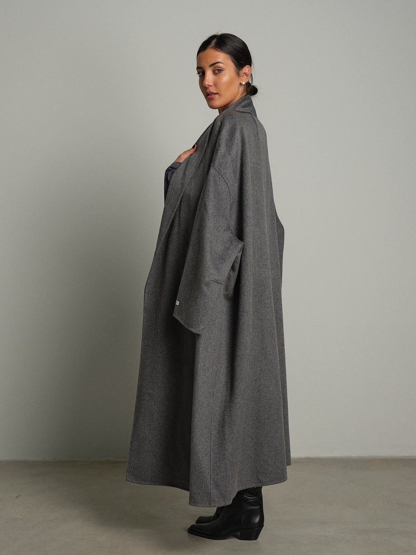 Cappotto over cintura Grigio Haveone KID-R002;Cappotto over cintura Grigio Haveone KID-R002 — foto 2;Cappotto over cintura Grigio Haveone KID-R002 — foto 3;Cappotto over cintura Grigio Haveone KID-R002 — foto 4;Cappotto over cintura Grigio Haveone KID-R002 — foto 5;Cappotto over cintura Grigio Haveone KID-R002 — foto 6