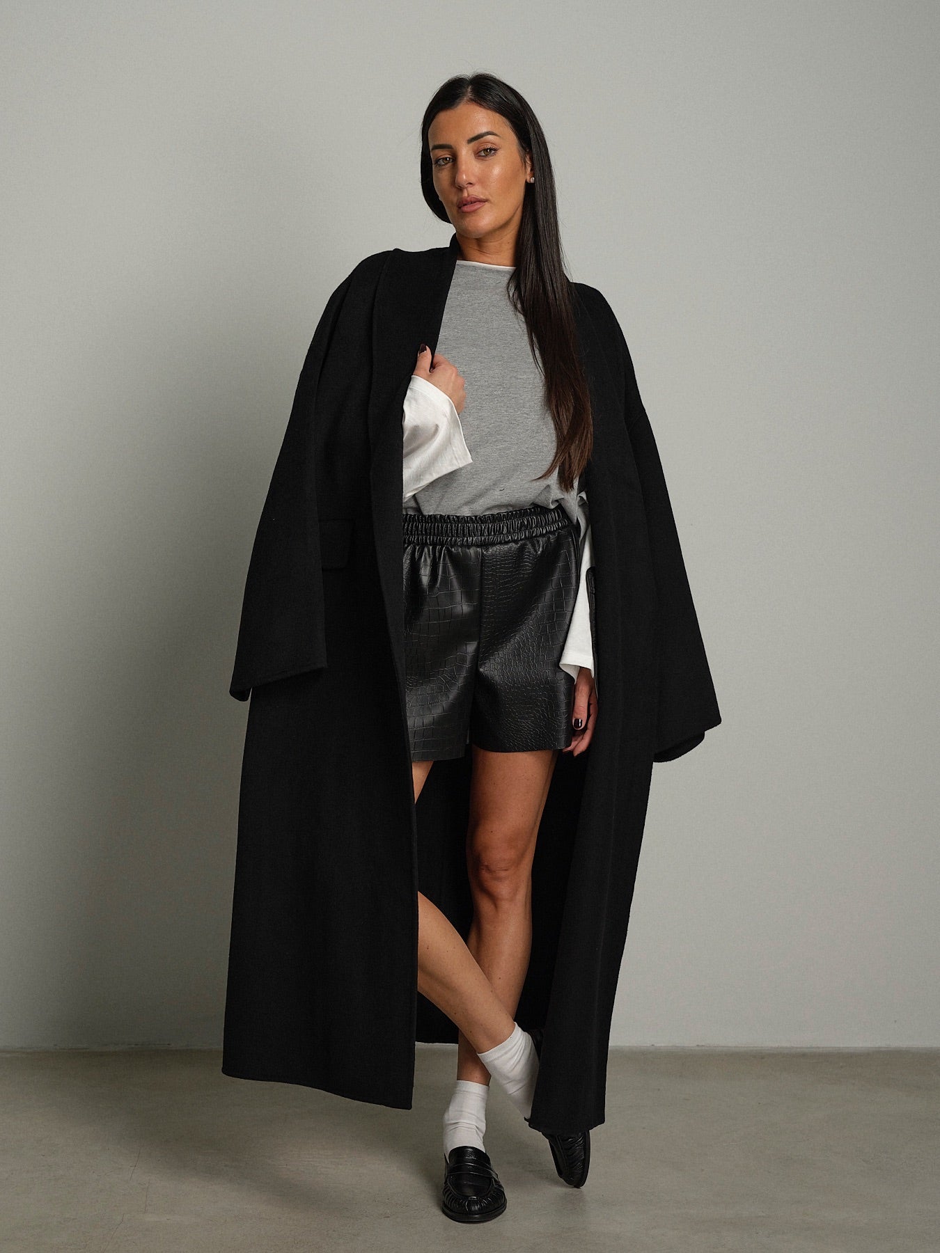 Cappotto over cintura Nero Haveone KID-R002;Cappotto over cintura Nero Haveone KID-R002 — foto 2;Cappotto over cintura Nero Haveone KID-R002 — foto 3;Cappotto over cintura Nero Haveone KID-R002 — foto 4