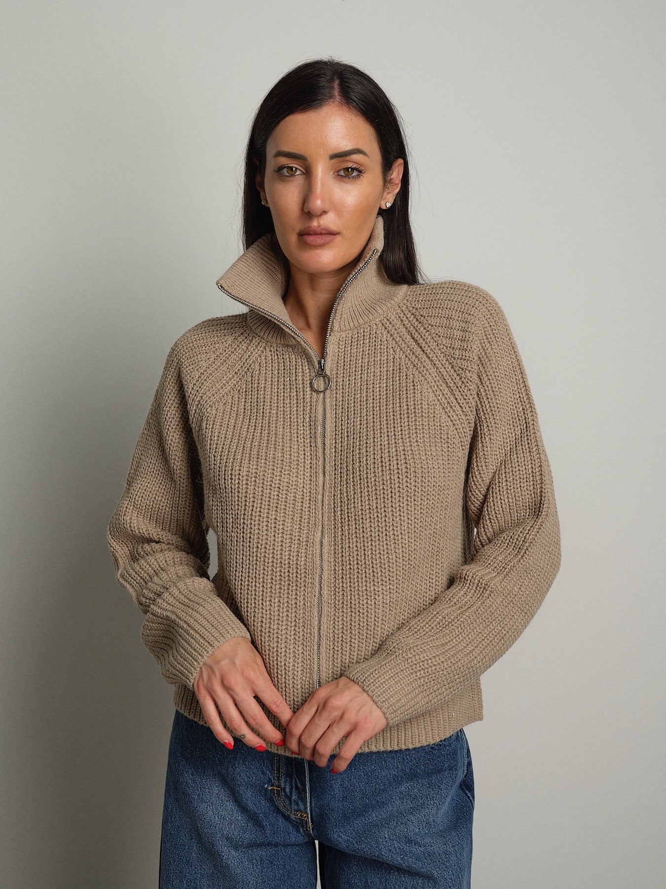 Cardigan zip Beige Haveone MHO-R055;Cardigan zip Beige Haveone MHO-R055 — foto 2;Cardigan zip Beige Haveone MHO-R055 — foto 3;Cardigan zip Beige Haveone MHO-R055 — foto 4