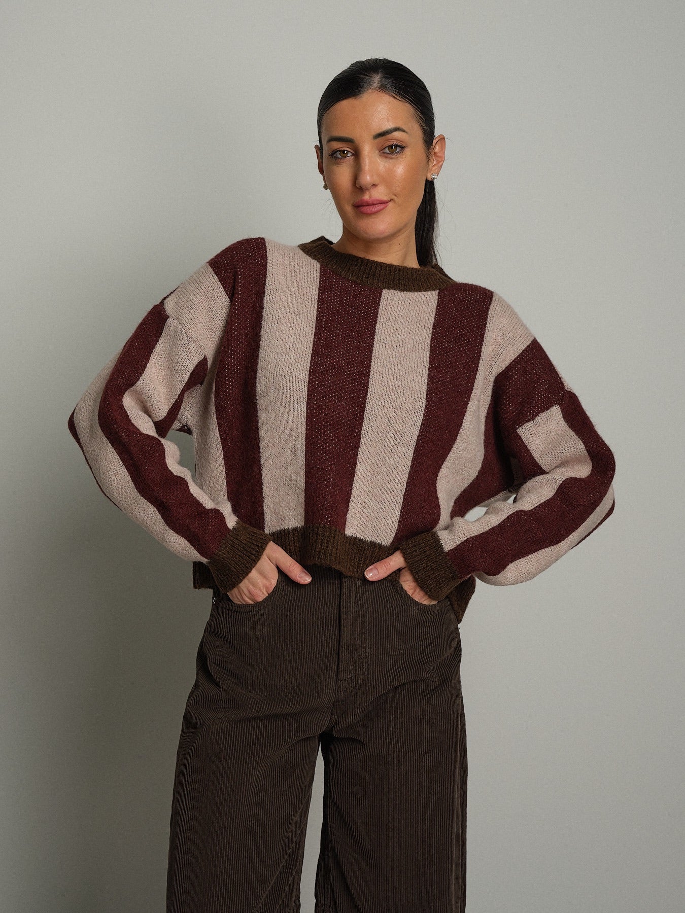 Pullover girocollo riga verticale Bordeaux Haveone MHO-R289;Pullover girocollo riga verticale Bordeaux Haveone MHO-R289 — foto 2;Pullover girocollo riga verticale Bordeaux Haveone MHO-R289 — foto 3;Pullover girocollo riga verticale Bordeaux Haveone MHO-R289 — foto 4;Pullover girocollo riga verticale Bordeaux Haveone MHO-R289 — foto 5