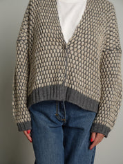 Cardigan bolle Grigio Haveone MIT-R133;Cardigan bolle Grigio Haveone MIT-R133 — foto 2;Cardigan bolle Grigio Haveone MIT-R133 — foto 3;Cardigan bolle Grigio Haveone MIT-R133 — foto 4;Cardigan bolle Grigio Haveone MIT-R133 — foto 5;Cardigan bolle Grigio Haveone MIT-R133 — foto 6;Cardigan bolle Grigio Haveone MIT-R133 — foto 7