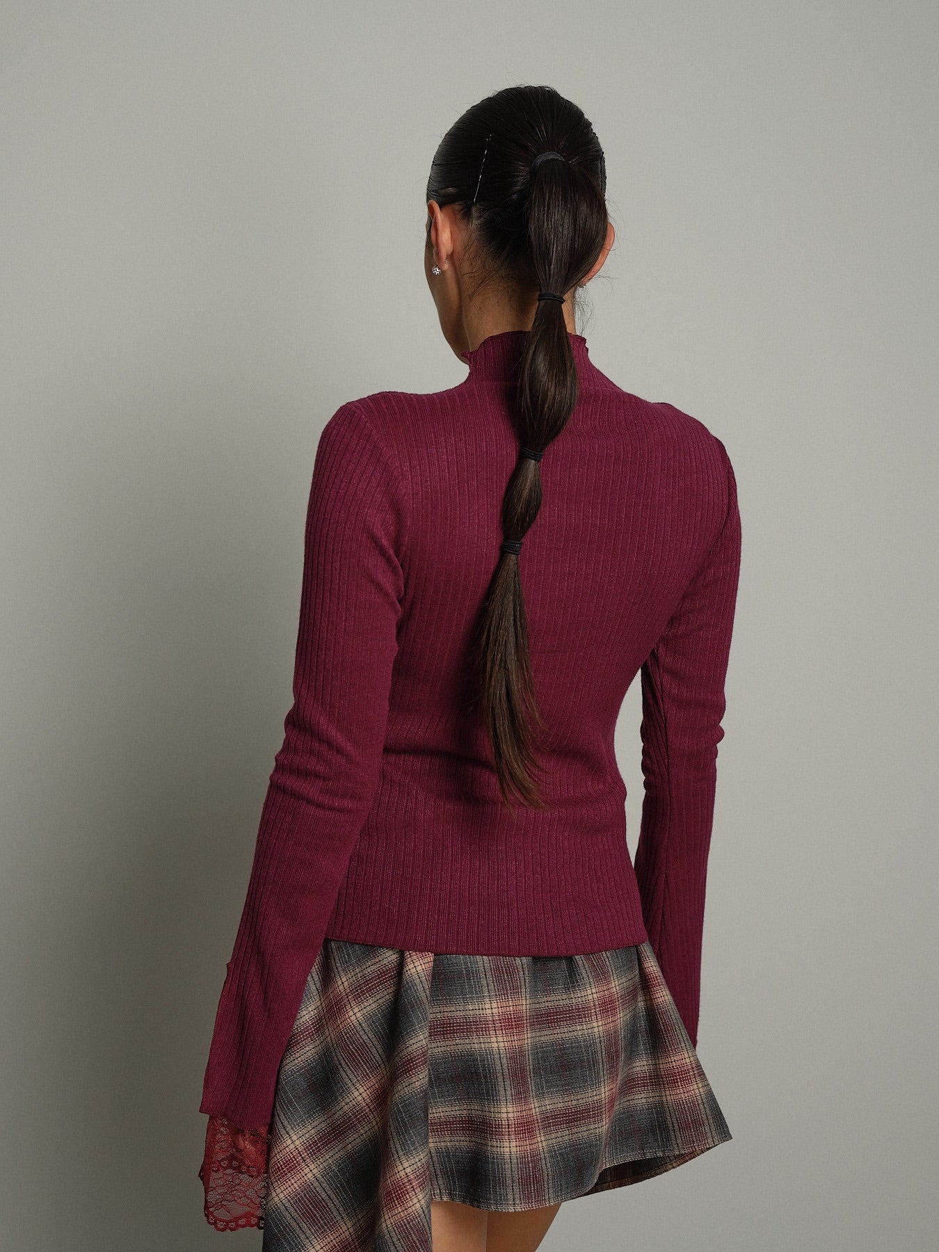Maglia collo cratere costine pizzo Bordeaux Haveone MMA-R275;Maglia collo cratere costine pizzo Bordeaux Haveone MMA-R275 — foto 2;Maglia collo cratere costine pizzo Bordeaux Haveone MMA-R275 — foto 3;Maglia collo cratere costine pizzo Bordeaux Haveone MMA-R275 — foto 4