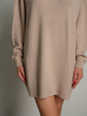 Abito in maglia collo cratere Beige Haveone MMG-R053;Abito in maglia collo cratere Beige Haveone MMG-R053 — foto 2;Abito in maglia collo cratere Beige Haveone MMG-R053 — foto 3;Abito in maglia collo cratere Beige Haveone MMG-R053 — foto 4;Abito in maglia collo cratere Beige Haveone MMG-R053 — foto 5;Abito in maglia collo cratere Beige Haveone MMG-R053 — foto 6