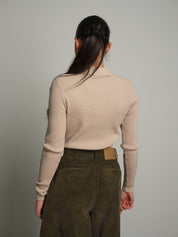 Polo costina scollo profondo Beige Haveone MPH-R294;Polo costina scollo profondo Beige Haveone MPH-R294 — foto 2;Polo costina scollo profondo Beige Haveone MPH-R294 — foto 3;Polo costina scollo profondo Beige Haveone MPH-R294 — foto 4