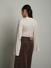 Maglia modal manica campana Panna Haveone MSH-R246;Maglia modal manica campana Panna Haveone MSH-R246 — foto 2;Maglia modal manica campana Panna Haveone MSH-R246 — foto 3;Maglia modal manica campana Panna Haveone MSH-R246 — foto 4