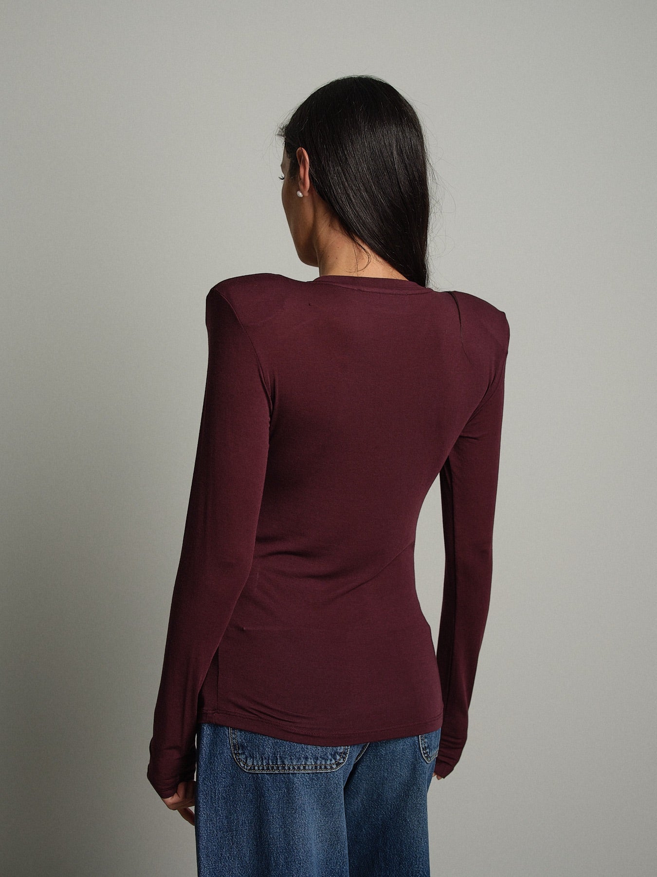 Maglia modal spalle imbottite Vinaccia Haveone MSH-R268;Maglia modal spalle imbottite Vinaccia Haveone MSH-R268 — foto 2;Maglia modal spalle imbottite Vinaccia Haveone MSH-R268 — foto 3