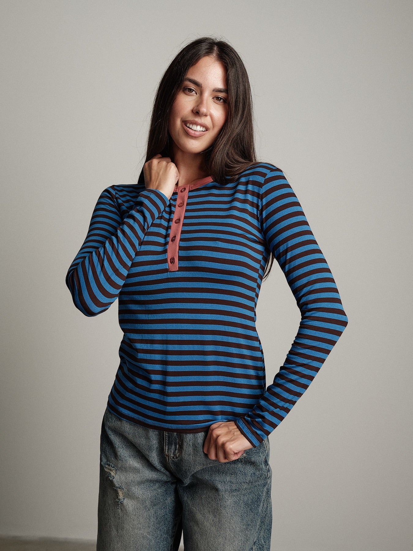 Maglia righe serafino orlo contrasto Blu Haveone MXT-R195;Maglia righe serafino orlo contrasto Blu Haveone MXT-R195 — foto 2;Maglia righe serafino orlo contrasto Blu Haveone MXT-R195 — foto 3