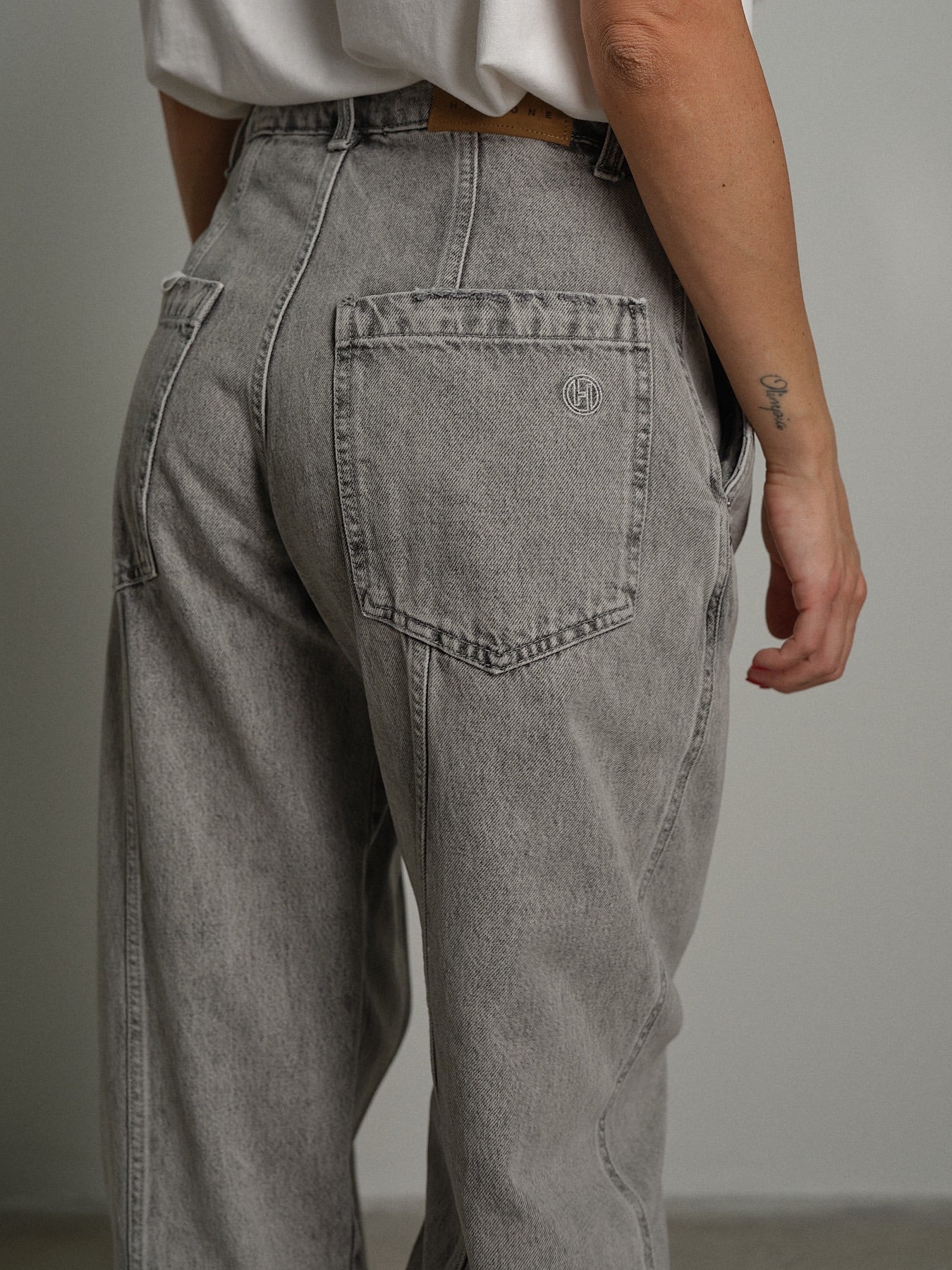 Jeans Glen Grigio Haveone PGZ-R073;Jeans Glen Grigio Haveone PGZ-R073 — foto 2;Jeans Glen Grigio Haveone PGZ-R073 — foto 3;Jeans Glen Grigio Haveone PGZ-R073 — foto 4;Jeans Glen Grigio Haveone PGZ-R073 — foto 5;Jeans Glen Grigio Haveone PGZ-R073 — foto 6;Jeans Glen Grigio Haveone PGZ-R073 — foto 7;Jeans Glen Grigio Haveone PGZ-R073 — foto 8