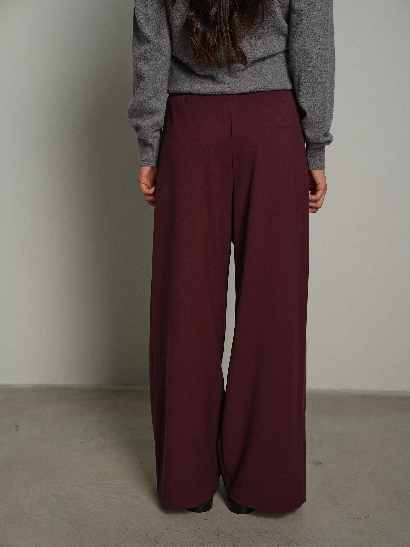 Pantalone palazzo lore Bordeaux Haveone PIA-R282;Pantalone palazzo lore Bordeaux Haveone PIA-R282 — foto 2;Pantalone palazzo lore Bordeaux Haveone PIA-R282 — foto 3;Pantalone palazzo lore Bordeaux Haveone PIA-R282 — foto 4;Pantalone palazzo lore Bordeaux Haveone PIA-R282 — foto 5