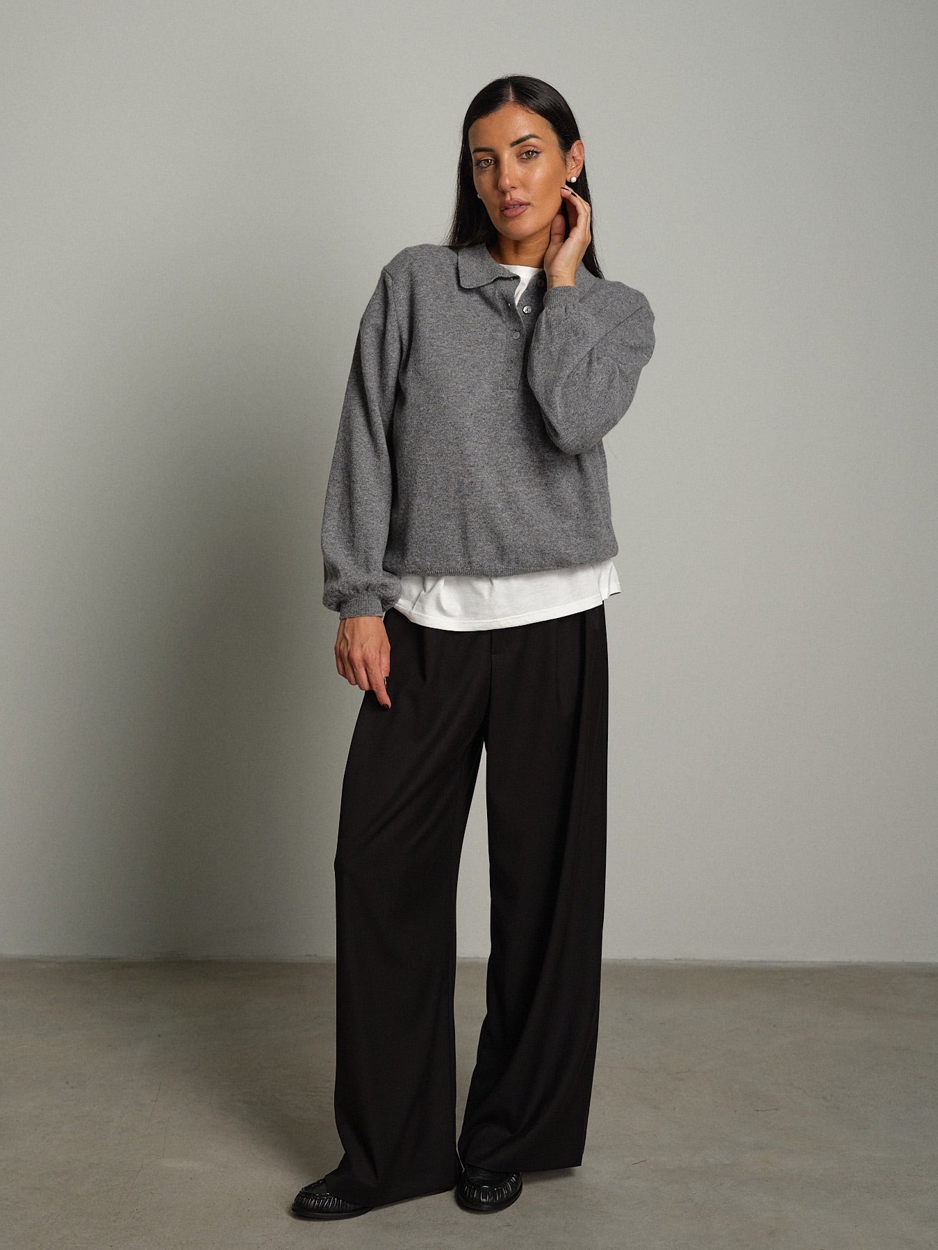 Pantalone palazzo lore Nero Haveone PIA-R282;Pantalone palazzo lore Nero Haveone PIA-R282 — foto 2;Pantalone palazzo lore Nero Haveone PIA-R282 — foto 3;Pantalone palazzo lore Nero Haveone PIA-R282 — foto 4;Pantalone palazzo lore Nero Haveone PIA-R282 — foto 5;Pantalone palazzo lore Nero Haveone PIA-R282 — foto 6