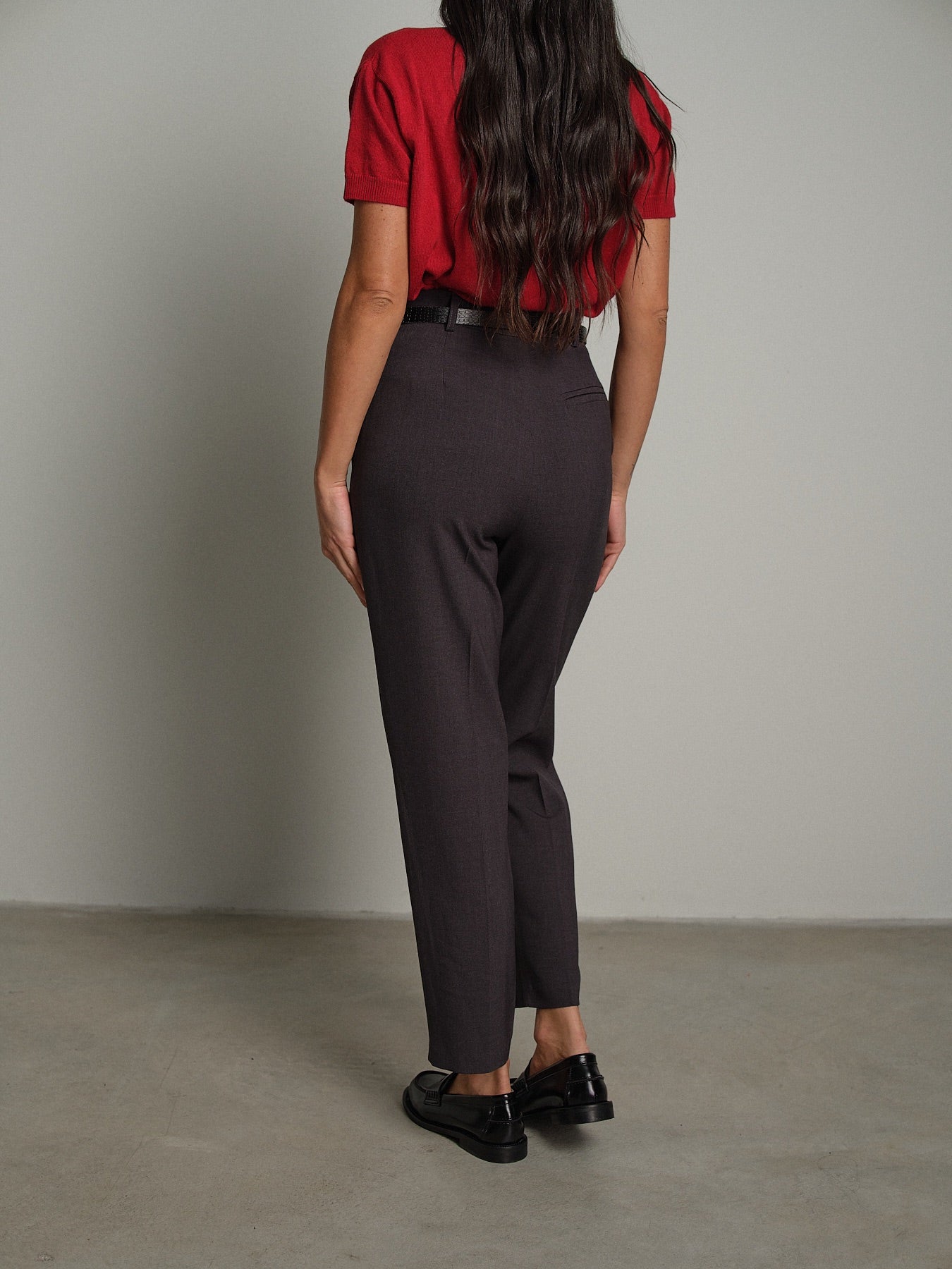 Pantalone slim agata Antracite Haveone PIA-R321;Pantalone slim agata Antracite Haveone PIA-R321 — foto 2;Pantalone slim agata Antracite Haveone PIA-R321 — foto 3;Pantalone slim agata Antracite Haveone PIA-R321 — foto 4