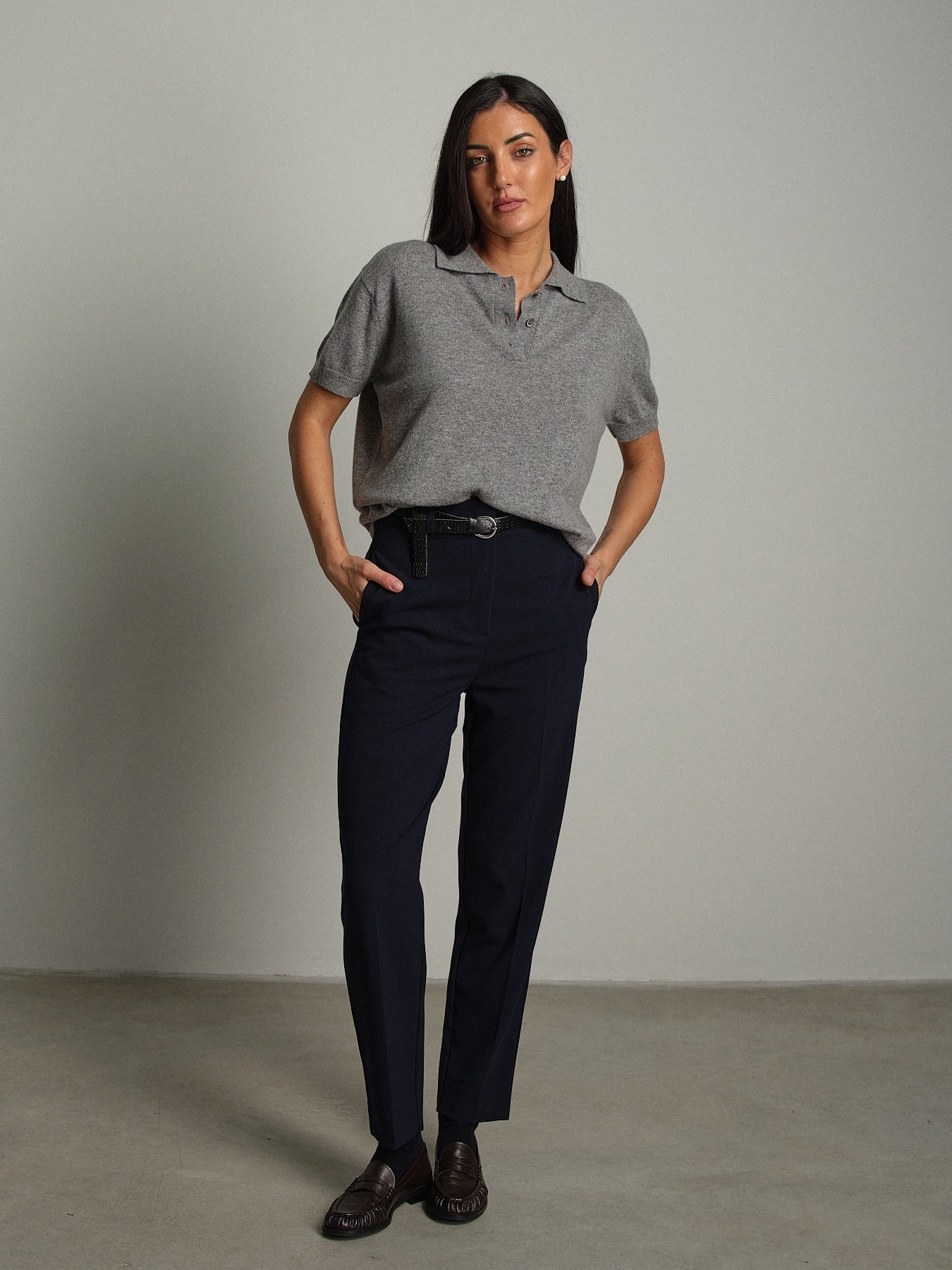 Pantalone slim agata Blu-notte Haveone PIA-R321;Pantalone slim agata Blu-notte Haveone PIA-R321 — foto 2;Pantalone slim agata Blu-notte Haveone PIA-R321 — foto 3;Pantalone slim agata Blu-notte Haveone PIA-R321 — foto 4;Pantalone slim agata Blu-notte Haveone PIA-R321 — foto 5