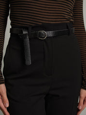 Pantalone slim agata Nero Haveone PIA-R321;Pantalone slim agata Nero Haveone PIA-R321 — foto 2;Pantalone slim agata Nero Haveone PIA-R321 — foto 3;Pantalone slim agata Nero Haveone PIA-R321 — foto 4;Pantalone slim agata Nero Haveone PIA-R321 — foto 5