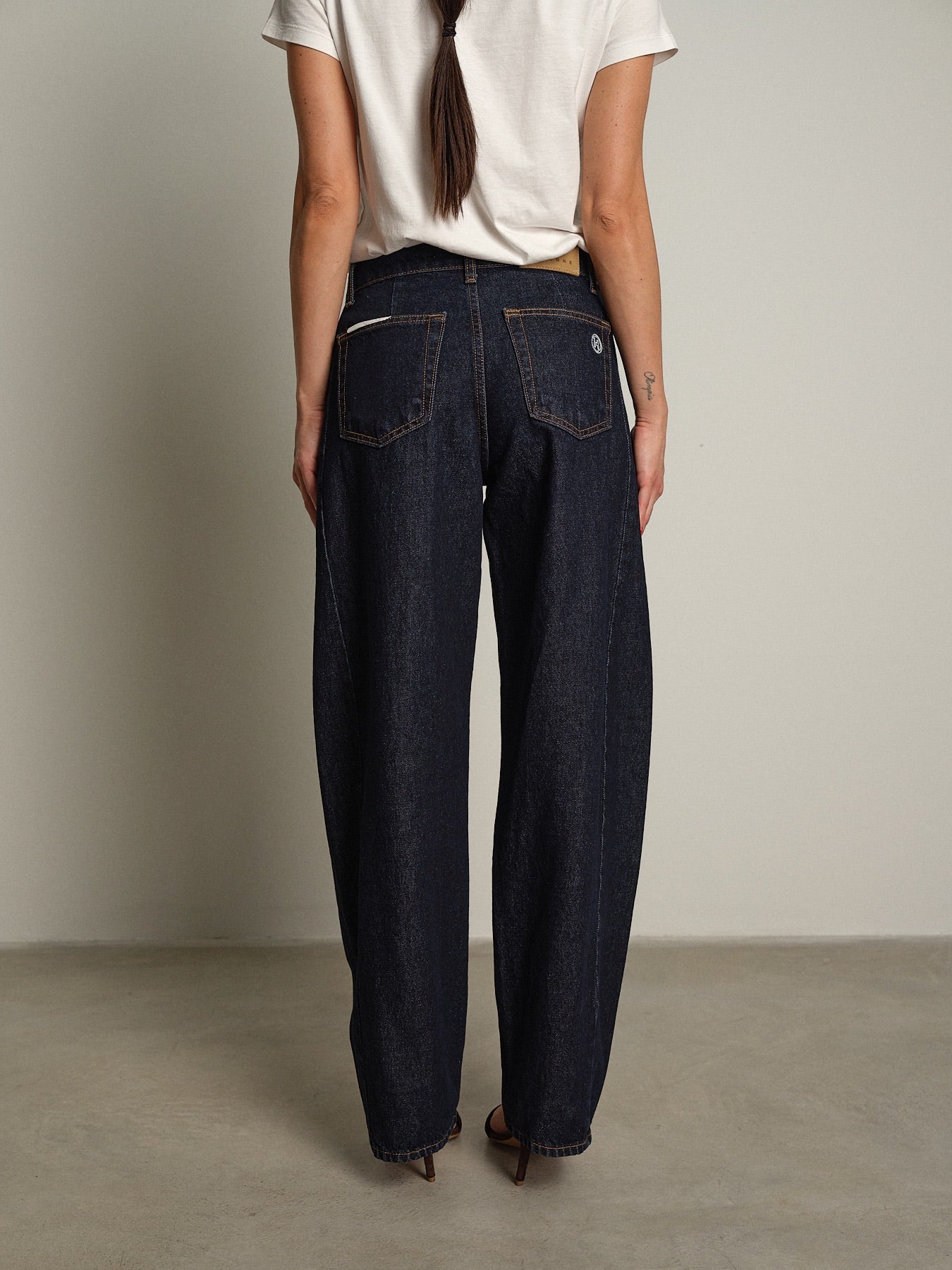 jeans Lucy scuro Blu haveone PLS-R109;jeans Lucy scuro Blu haveone PLS-R109 — foto 2;jeans Lucy scuro Blu haveone PLS-R109 — foto 3;jeans Lucy scuro Blu haveone PLS-R109 — foto 4;jeans Lucy scuro Blu haveone PLS-R109 — foto 5;jeans Lucy scuro Blu haveone PLS-R109 — foto 6