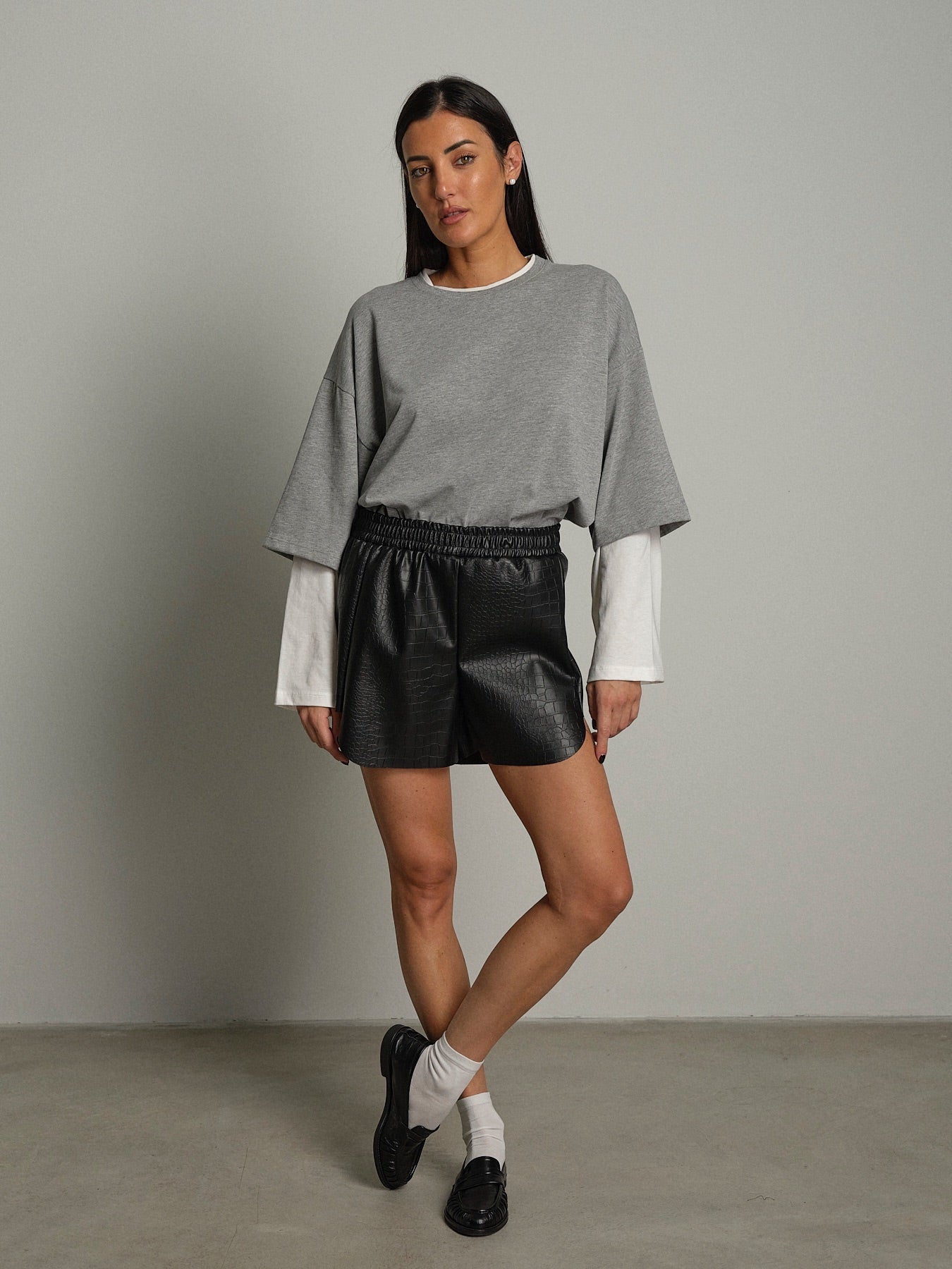 Shorts ecopelle cocco elastico Nero Haveone PMA-R312;Shorts ecopelle cocco elastico Nero Haveone PMA-R312 — foto 2;Shorts ecopelle cocco elastico Nero Haveone PMA-R312 — foto 3;Shorts ecopelle cocco elastico Nero Haveone PMA-R312 — foto 4;Shorts ecopelle cocco elastico Nero Haveone PMA-R312 — foto 5