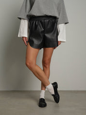 Shorts ecopelle cocco elastico Nero Haveone PMA-R312;Shorts ecopelle cocco elastico Nero Haveone PMA-R312 — foto 2;Shorts ecopelle cocco elastico Nero Haveone PMA-R312 — foto 3;Shorts ecopelle cocco elastico Nero Haveone PMA-R312 — foto 4;Shorts ecopelle cocco elastico Nero Haveone PMA-R312 — foto 5