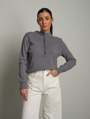 Pullover bottoni perla Grigio Haveone PMH-R267;Pullover bottoni perla Grigio Haveone PMH-R267 — foto 2;Pullover bottoni perla Grigio Haveone PMH-R267 — foto 3