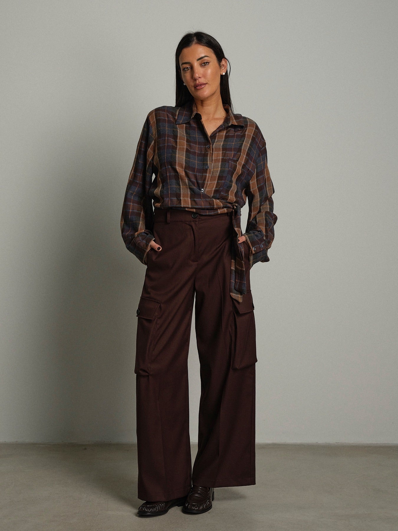 Pantalone cargo bottoni Moro Haveone PNO-R300;Pantalone cargo bottoni Moro Haveone PNO-R300 — foto 2;Pantalone cargo bottoni Moro Haveone PNO-R300 — foto 3;Pantalone cargo bottoni Moro Haveone PNO-R300 — foto 4;Pantalone cargo bottoni Moro Haveone PNO-R300 — foto 5;Pantalone cargo bottoni Moro Haveone PNO-R300 — foto 6