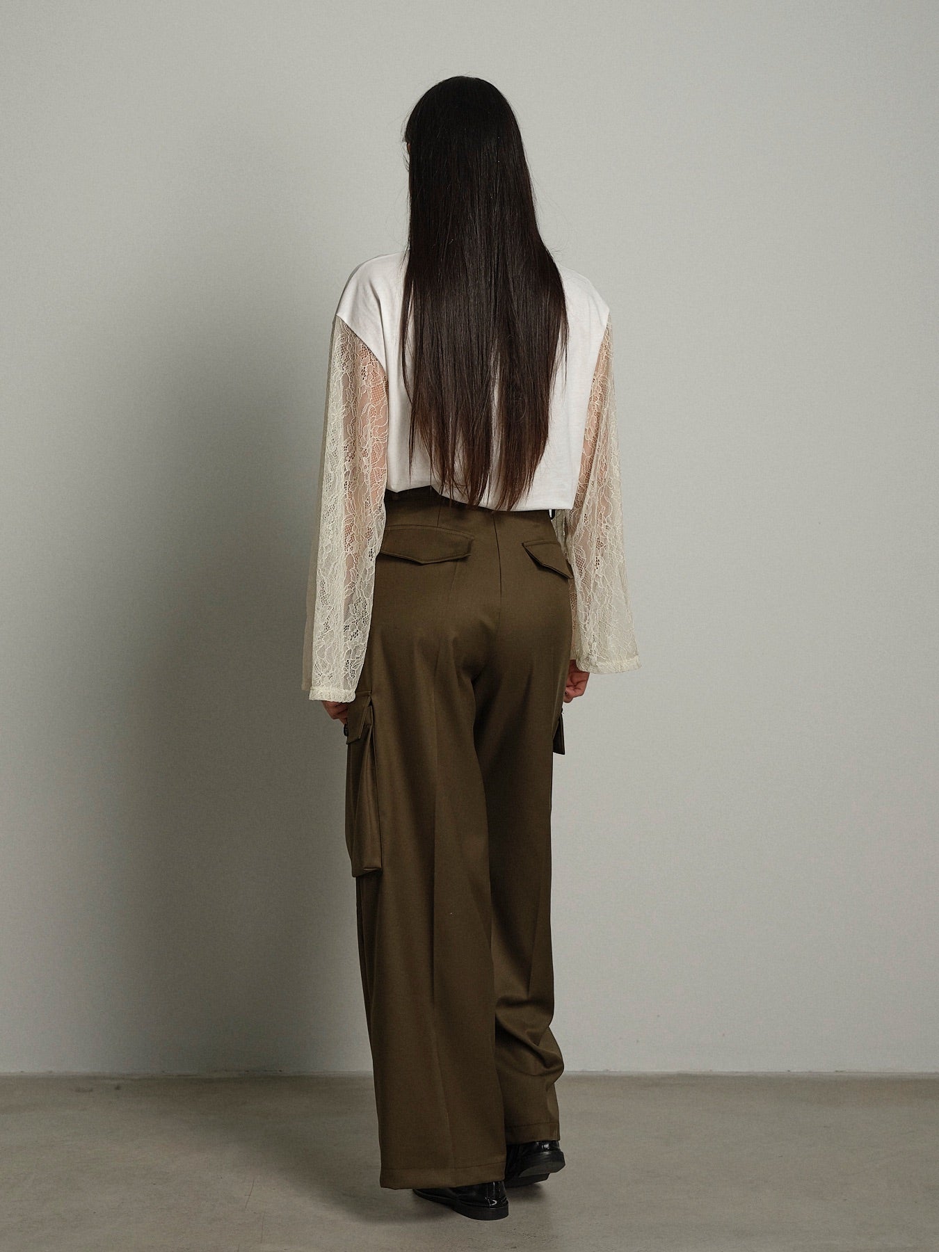 Pantalone cargo bottoni Verde-militare Haveone PNO-R300;Pantalone cargo bottoni Verde-militare Haveone PNO-R300 — foto 2;Pantalone cargo bottoni Verde-militare Haveone PNO-R300 — foto 3;Pantalone cargo bottoni Verde-militare Haveone PNO-R300 — foto 4;Pantalone cargo bottoni Verde-militare Haveone PNO-R300 — foto 5