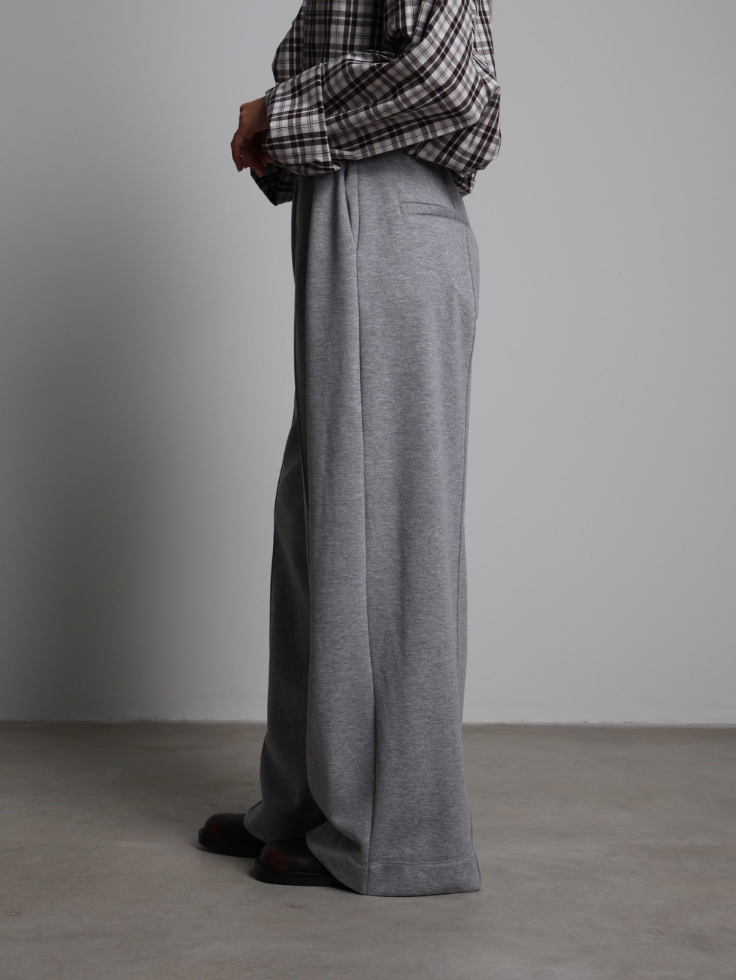 pantalone tuta Grigio Haveone PVS-R224;pantalone tuta Grigio Haveone PVS-R224 — foto 2;pantalone tuta Grigio Haveone PVS-R224 — foto 3;pantalone tuta Grigio Haveone PVS-R224 — foto 4;pantalone tuta Grigio Haveone PVS-R224 — foto 5;pantalone tuta Grigio Haveone PVS-R224 — foto 6;pantalone tuta Grigio Haveone PVS-R224 — foto 7;pantalone tuta Grigio Haveone PVS-R224 — foto 8