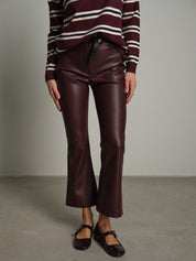 Pantalone ecopelle trombetta Bordeaux Haveone PVS-R344;Pantalone ecopelle trombetta Bordeaux Haveone PVS-R344 — foto 2;Pantalone ecopelle trombetta Bordeaux Haveone PVS-R344 — foto 3