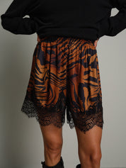 Shorts lingerie fondo pizzo Bruciato Haveone TAC1470;Shorts lingerie fondo pizzo Bruciato Haveone TAC1470 — foto 2;Shorts lingerie fondo pizzo Bruciato Haveone TAC1470 — foto 3;Shorts lingerie fondo pizzo Bruciato Haveone TAC1470 — foto 4
