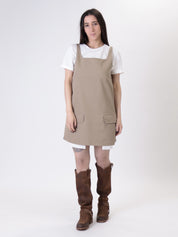Abito tasche con t-shirt fango