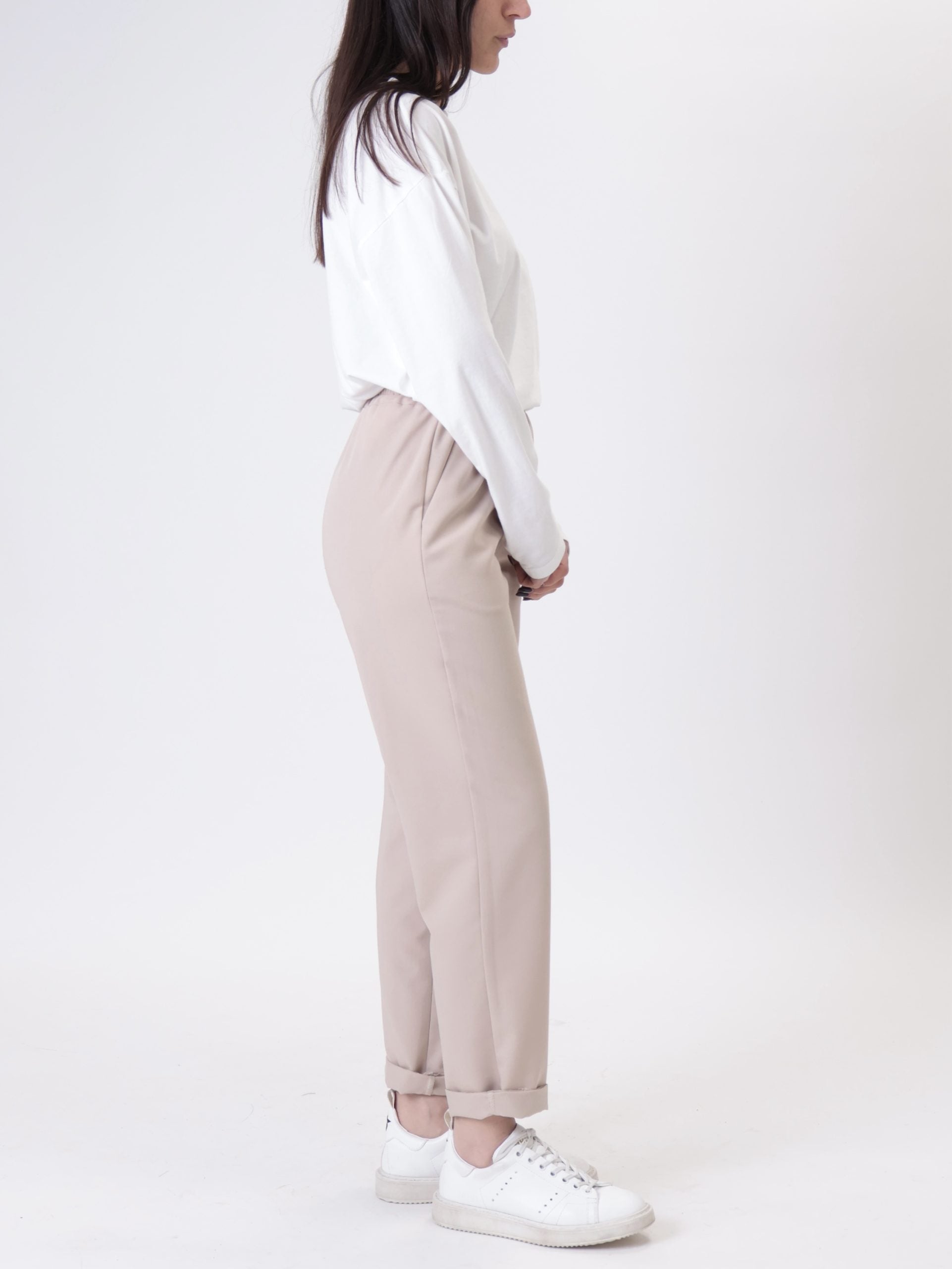Elasticated beige cigarette trousers