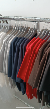 T-shirt svasata blu