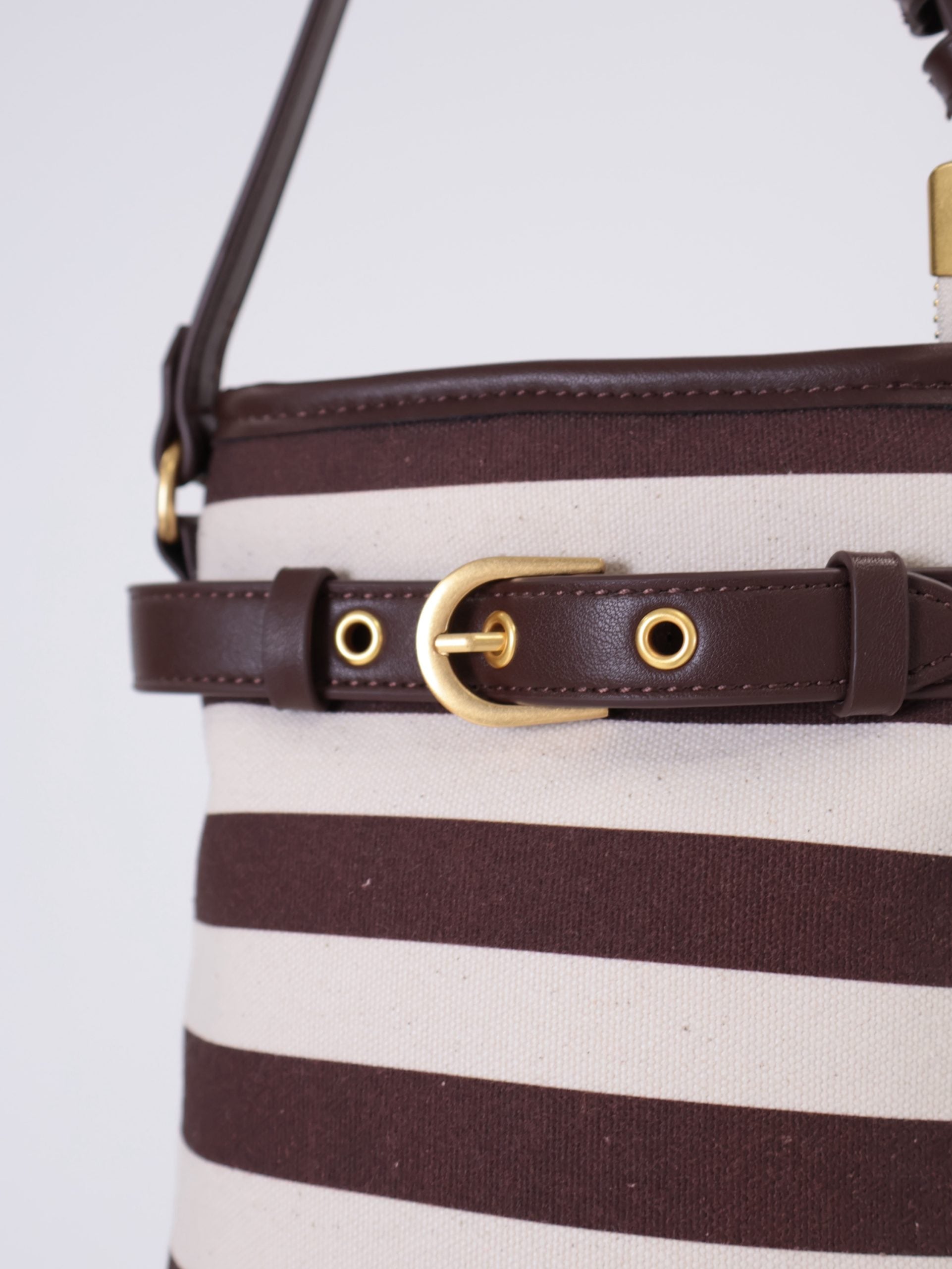 Borsa Beltie Bucket Bag