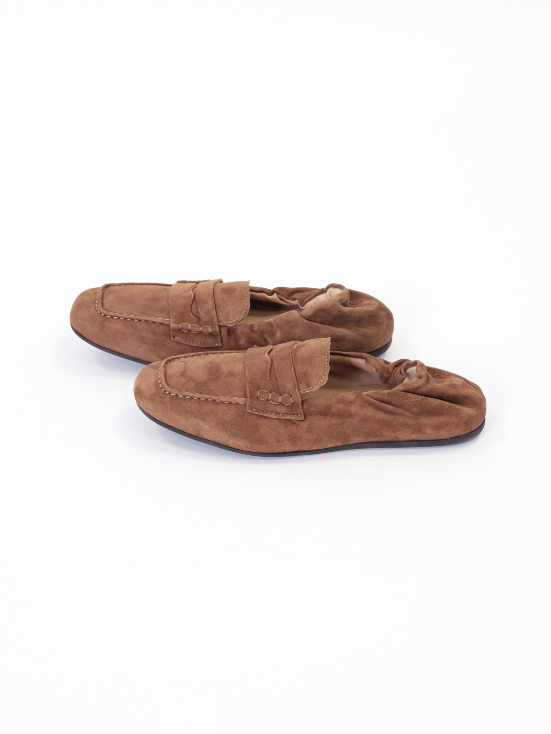 Miuccia leather loafer
