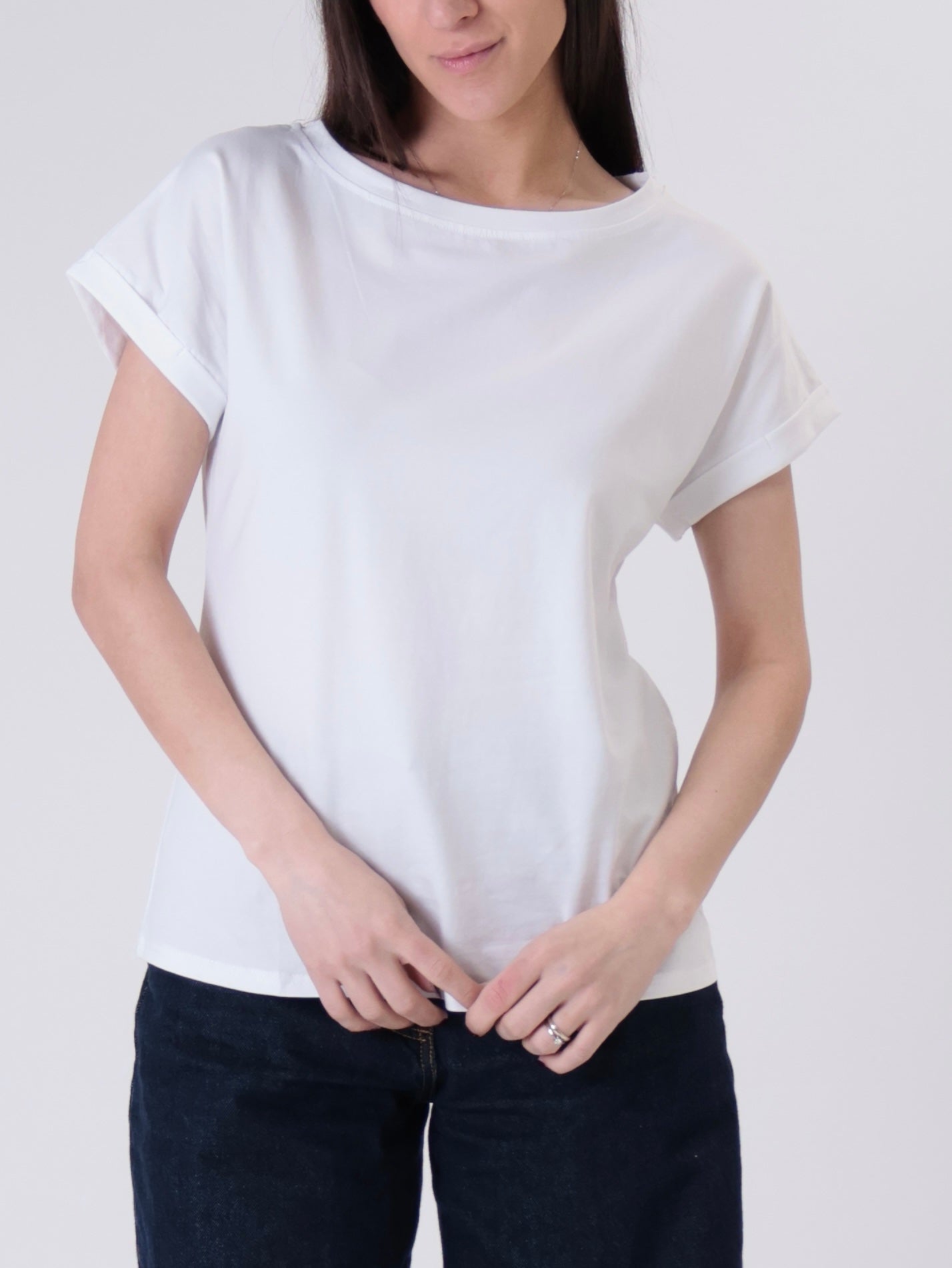 T-shirt risvolto ( colori all'interno)
