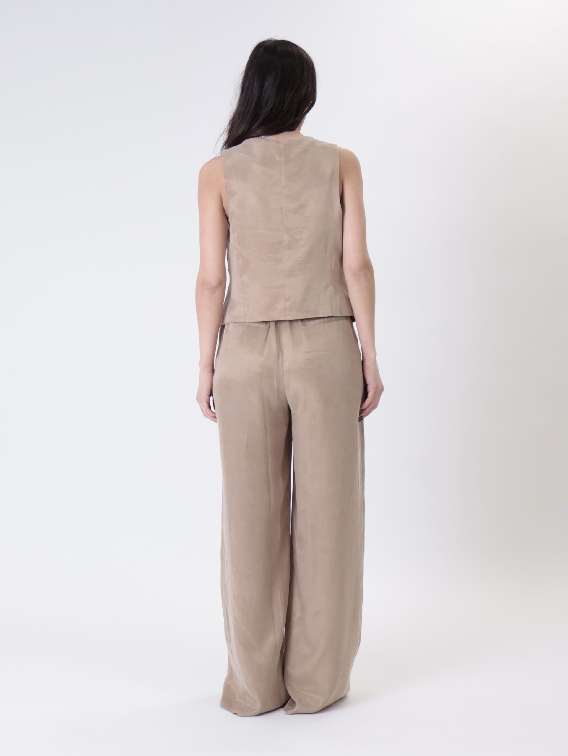 Margot sand vest