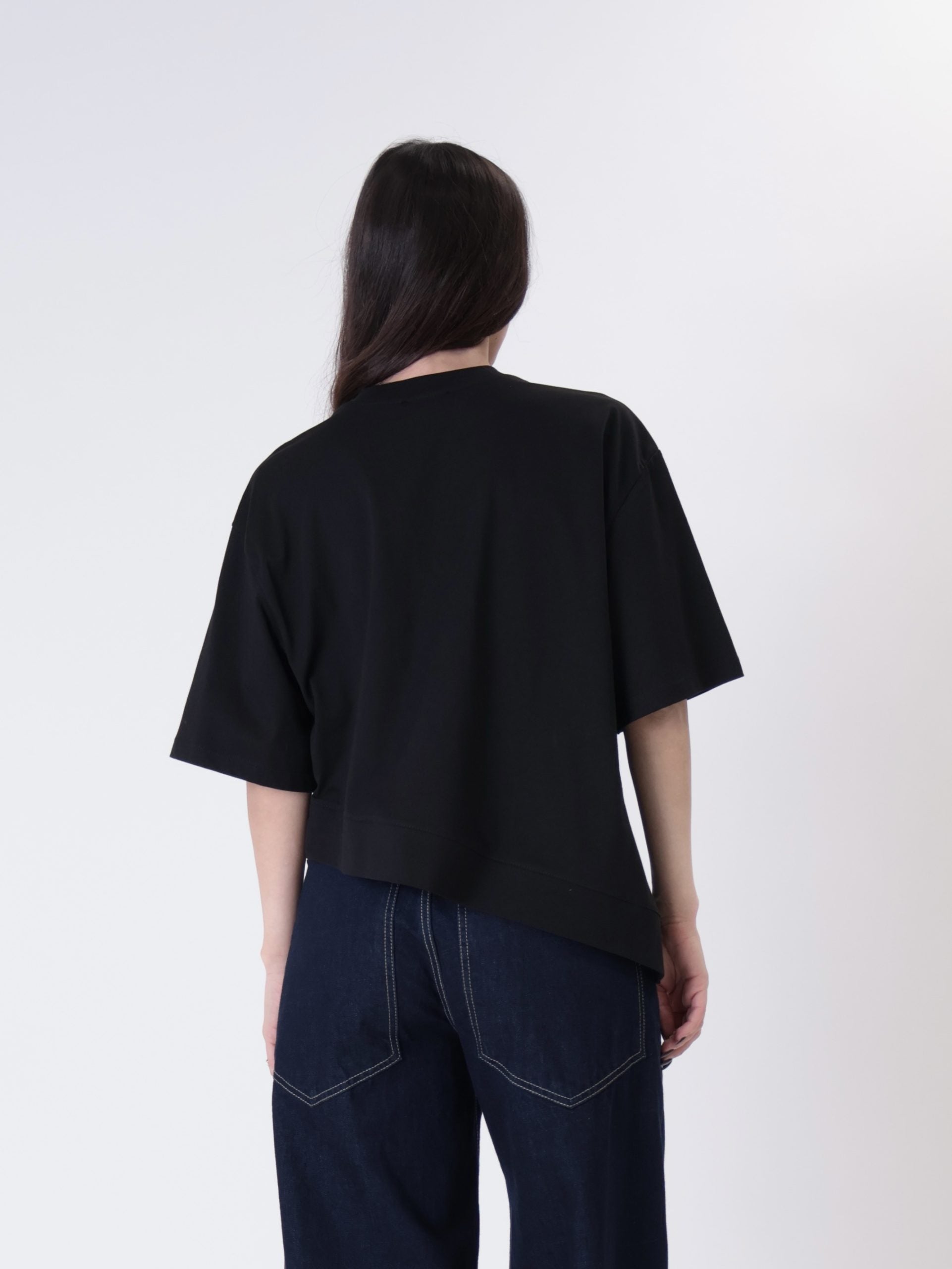 T-shirt svasata nera