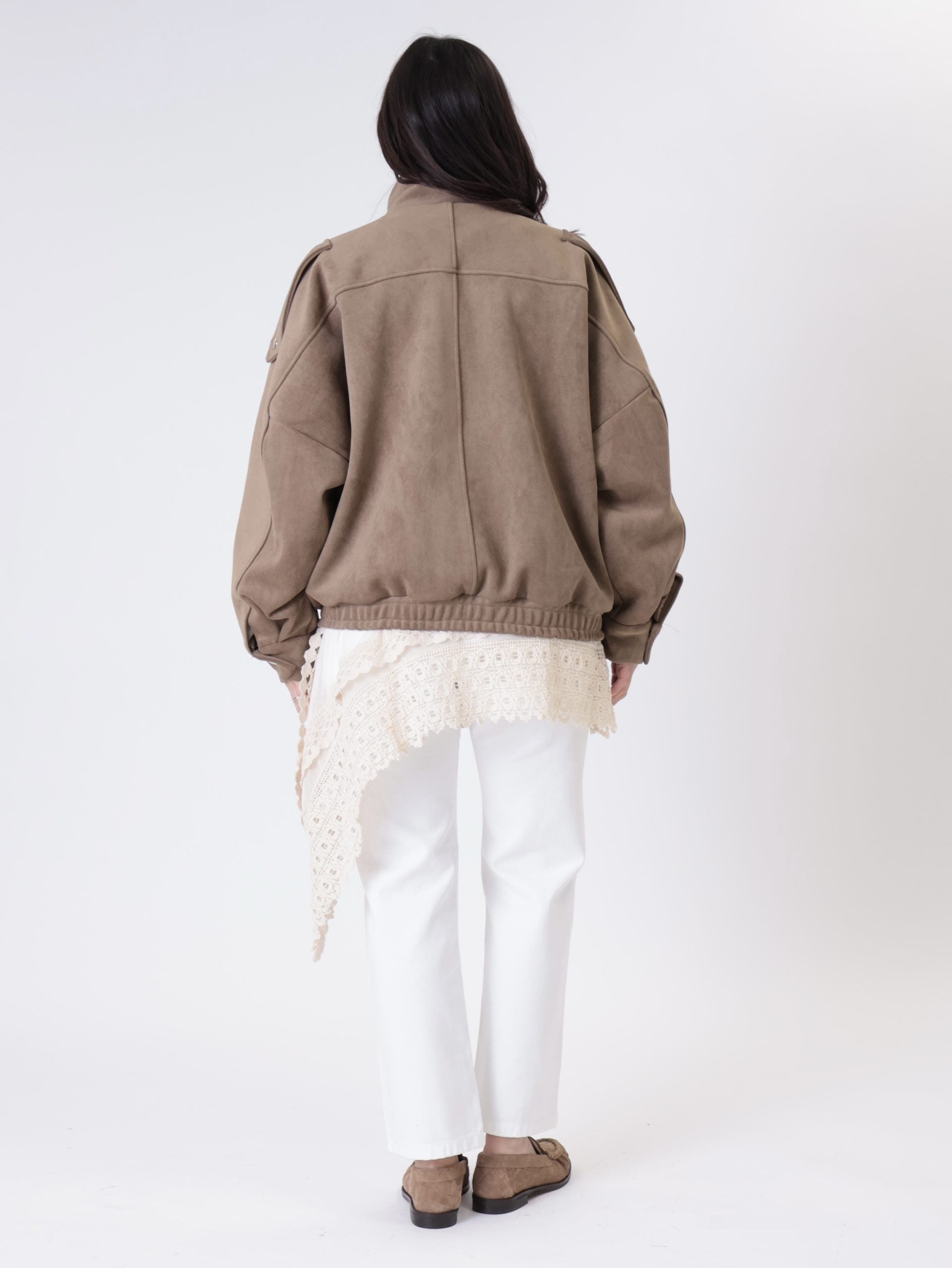 Sand suede bomber