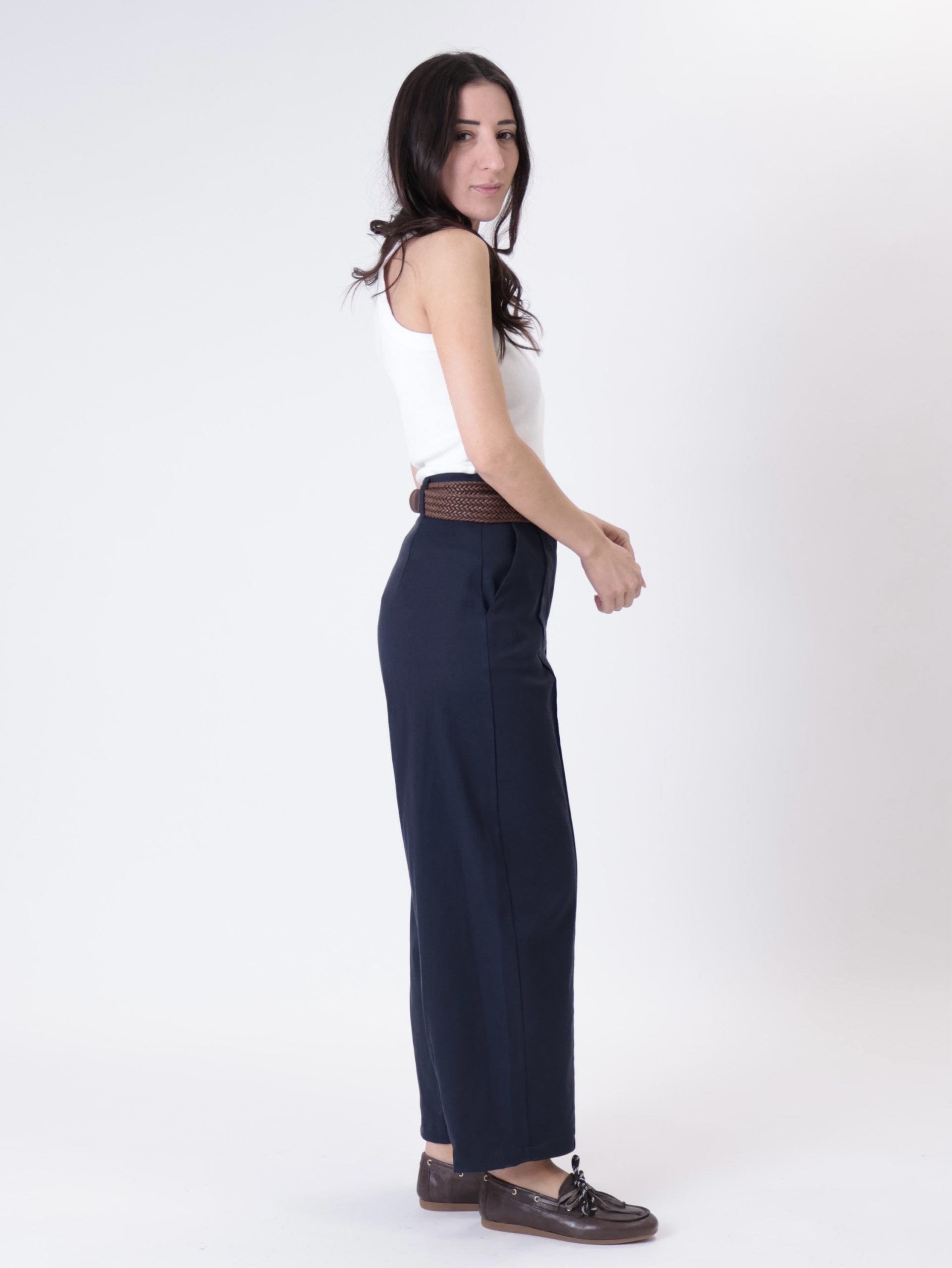 Mary blue trousers