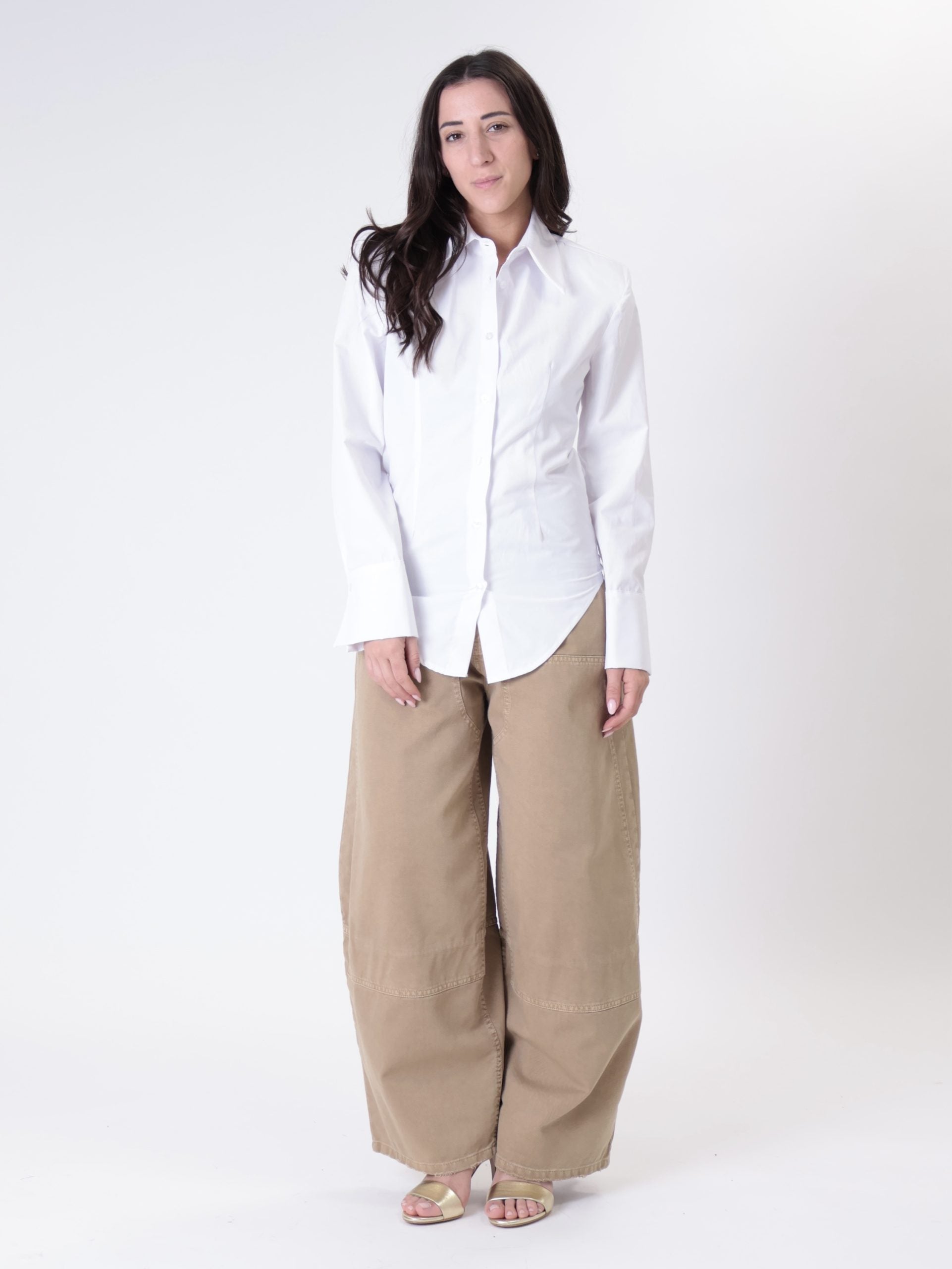 Fitted shirt with padded shoulders white